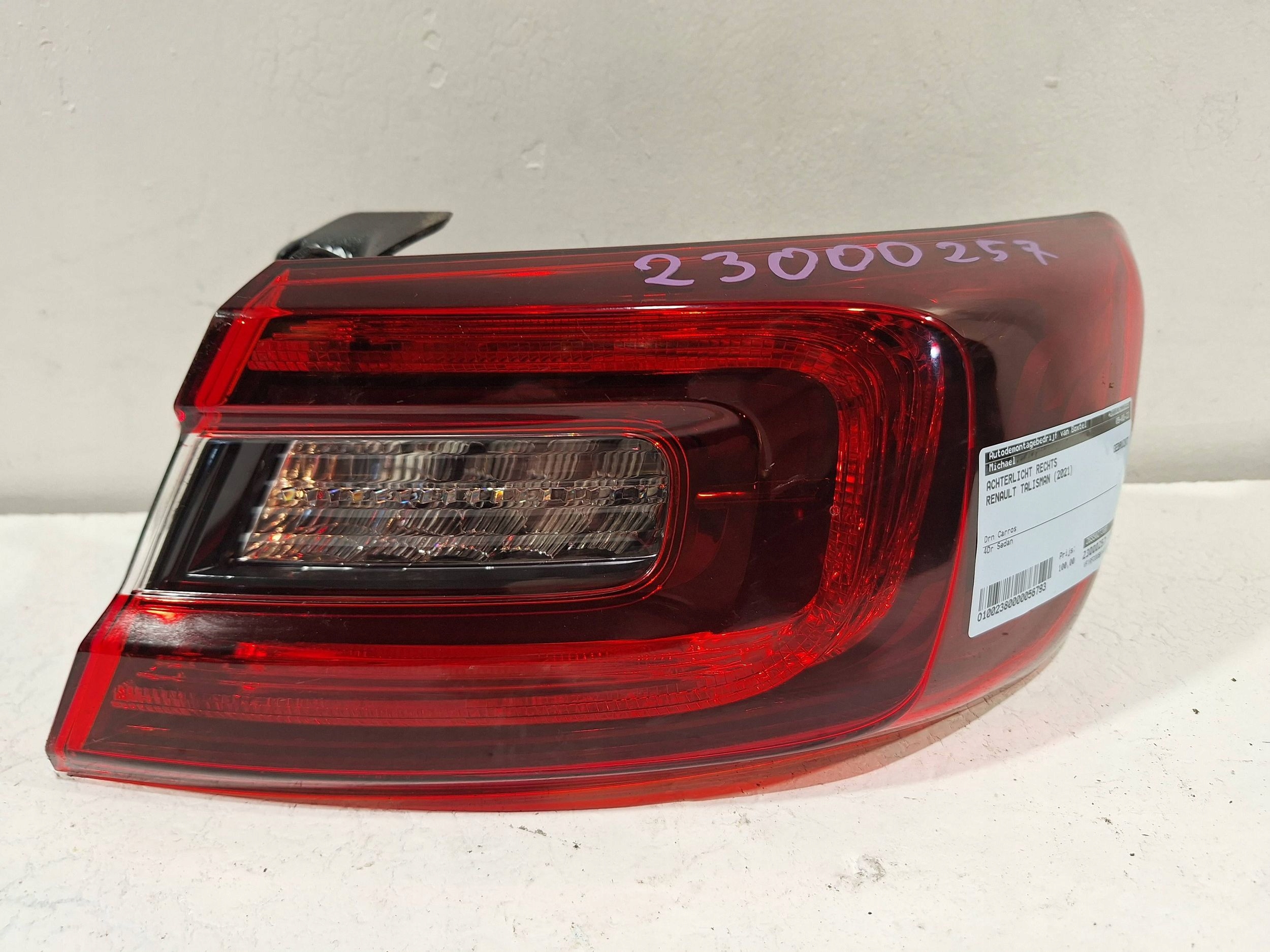 LAMPA TYŁ PRAWA 265502736R RENAULT TALISMAN SEDAN Strona zabudowy prawa