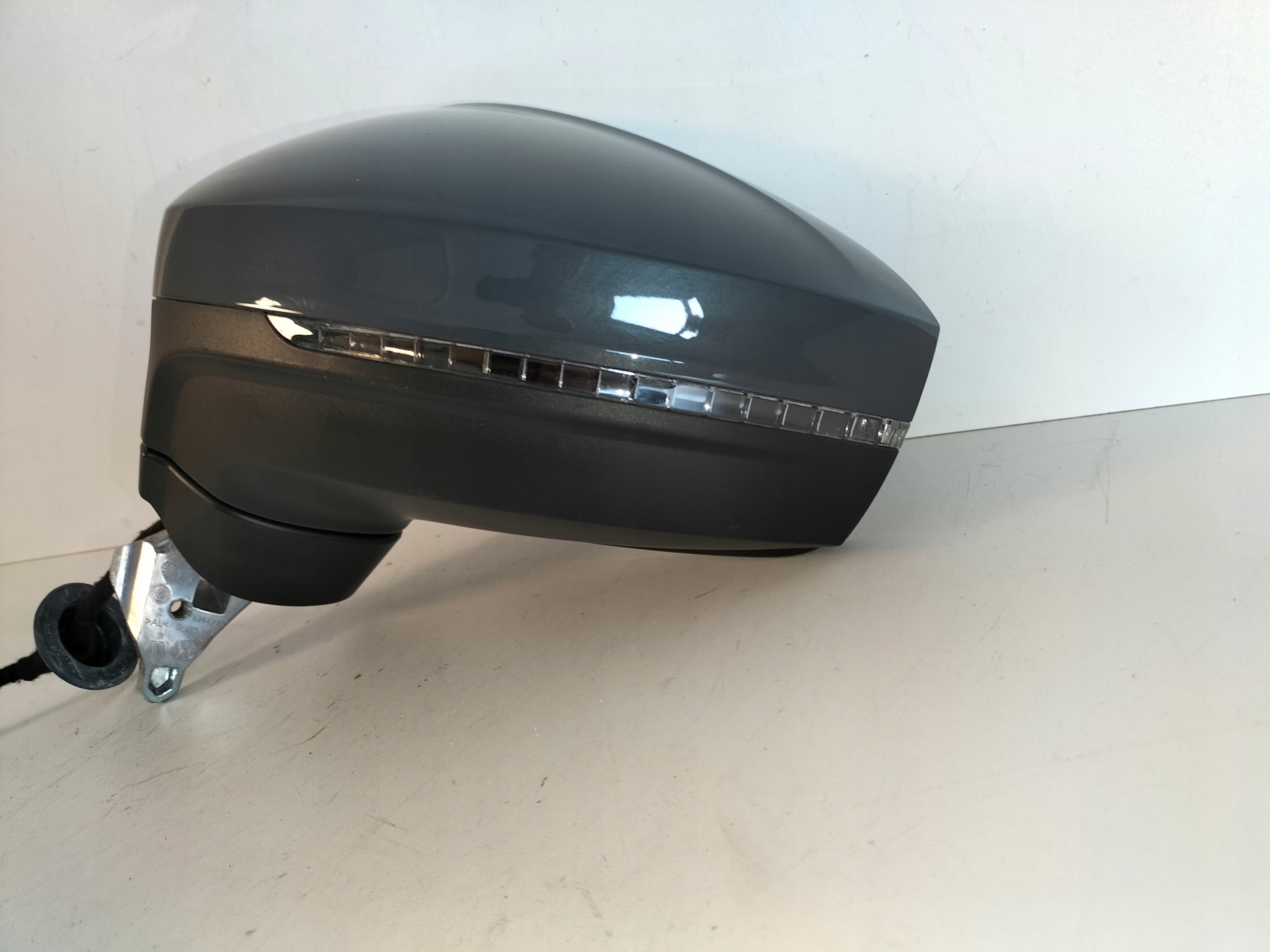 mirror left electrics VW TIGUAN II 16