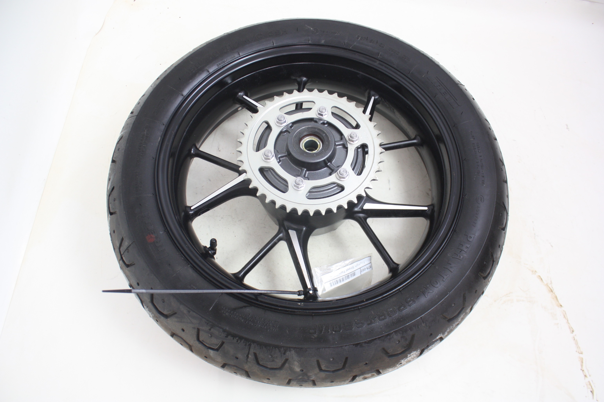 Задній обід колесо Triumph Street Twin 2016-