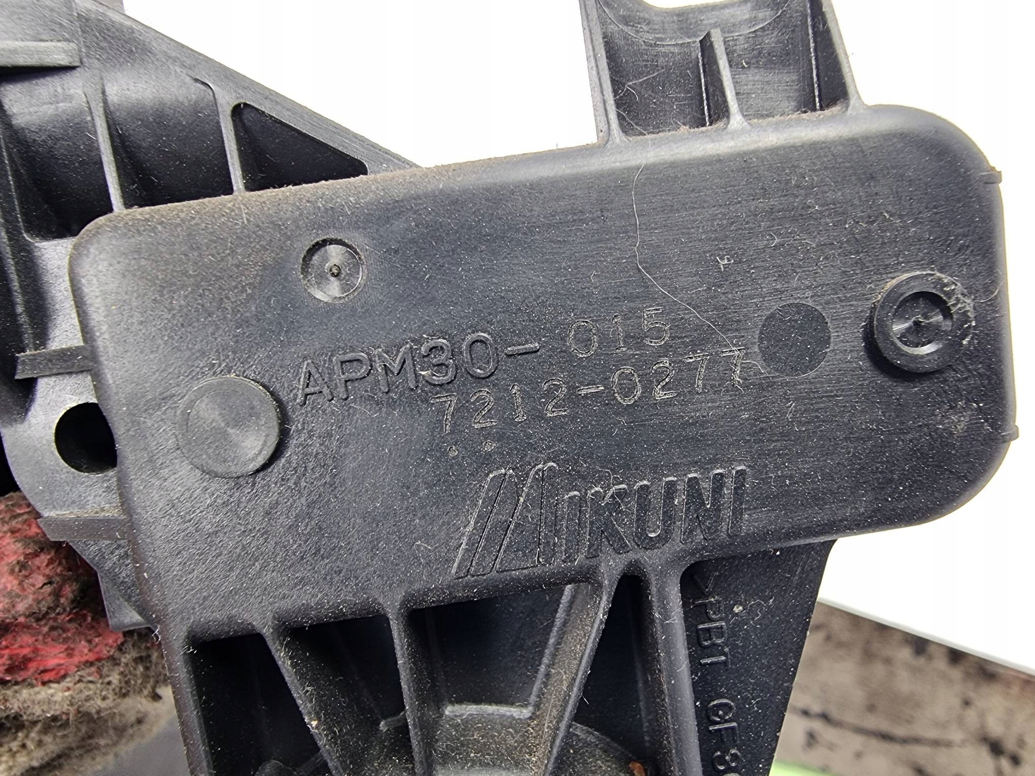 PEDAL APM30-015 MITSHUBISHI PAJERO IV