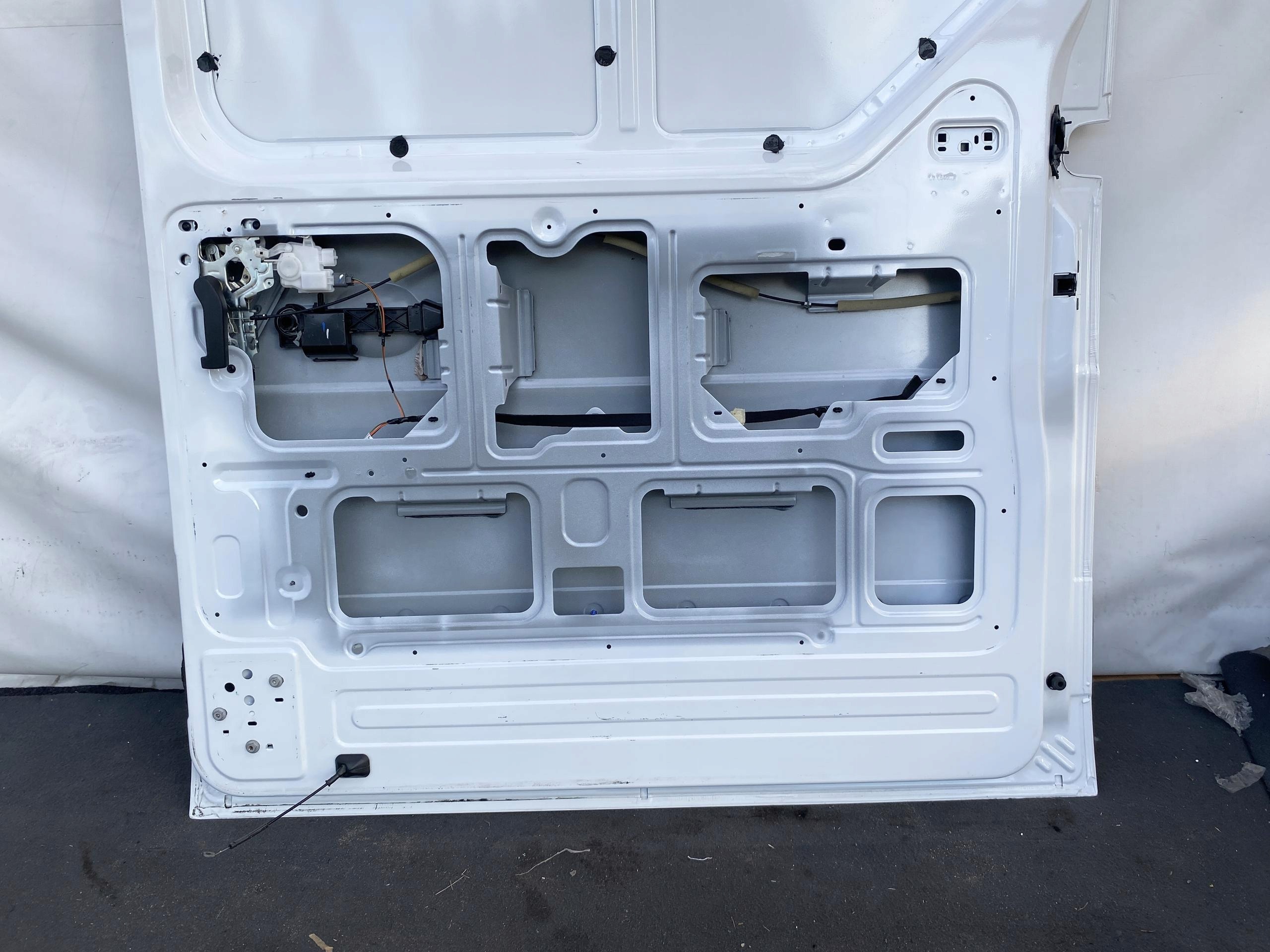 MASTER 3 4 MOVANO NV400 10- door SUWANE side sliding right BIALE ORYG.