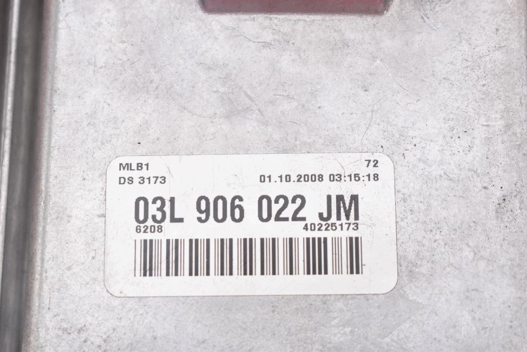 control unit computer of the engine 03L906022JM AUDI A4 B8 2.0 TDI 143 KM 07-11