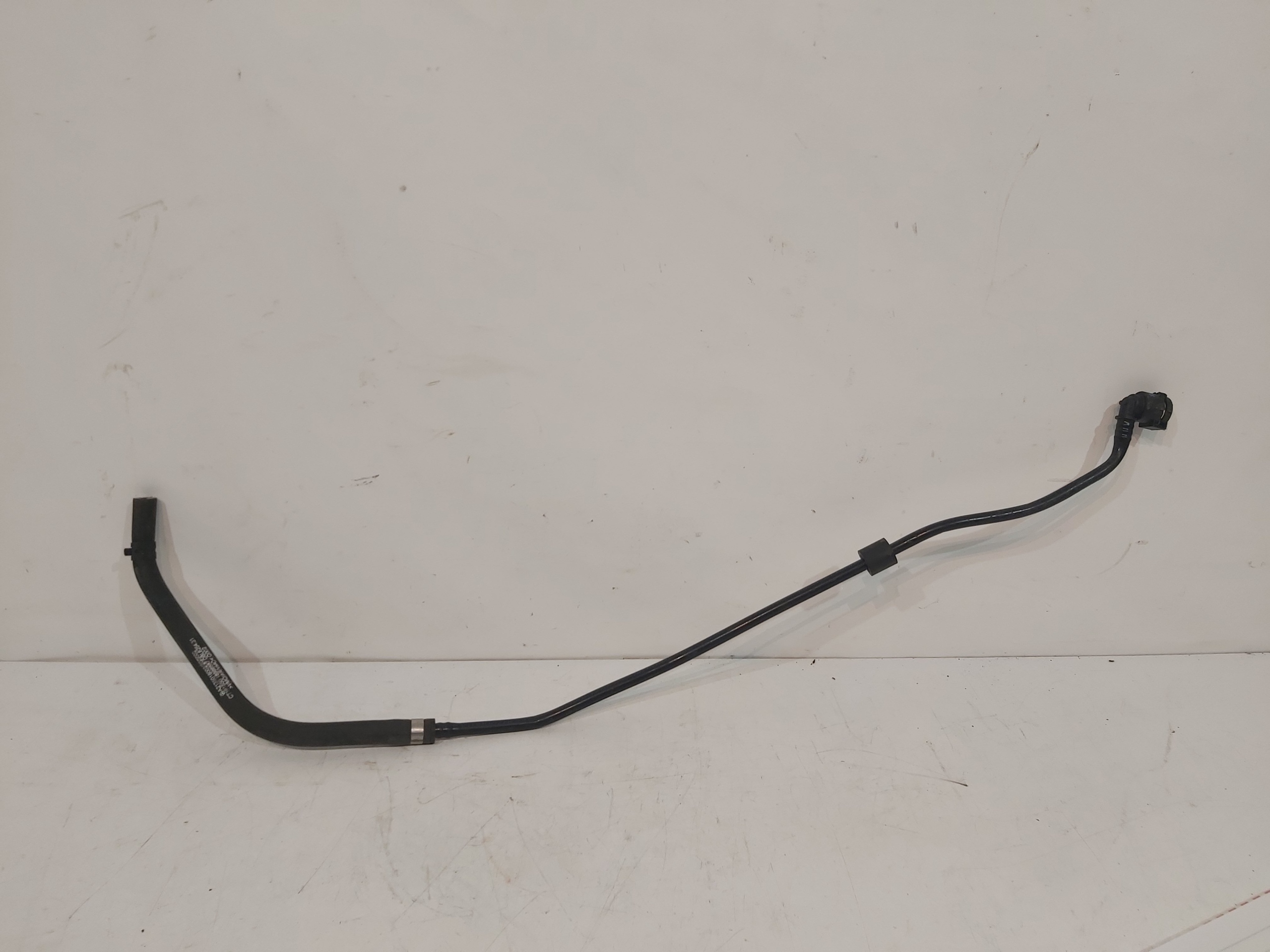 WĄŻ RURKA PRZEWÓD MERCEDES E-KLASA W213 A2135018002