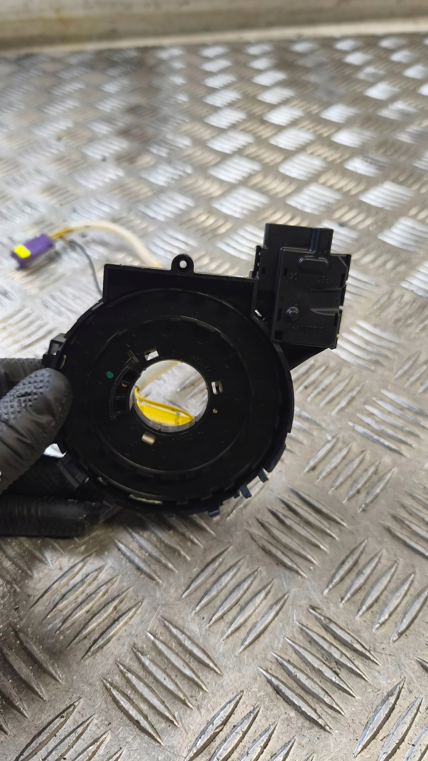 ring airbag ZWIJAK VW JETTA 2007r 1K0959653C