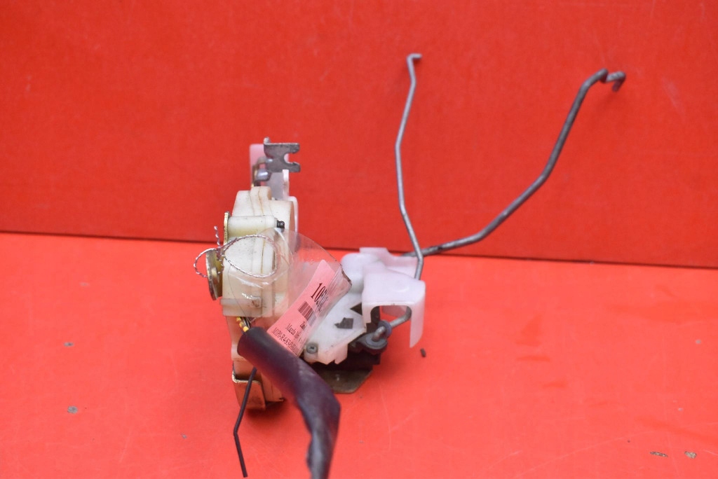 lock door left front front EU MAZDA MPV LW 99-03
