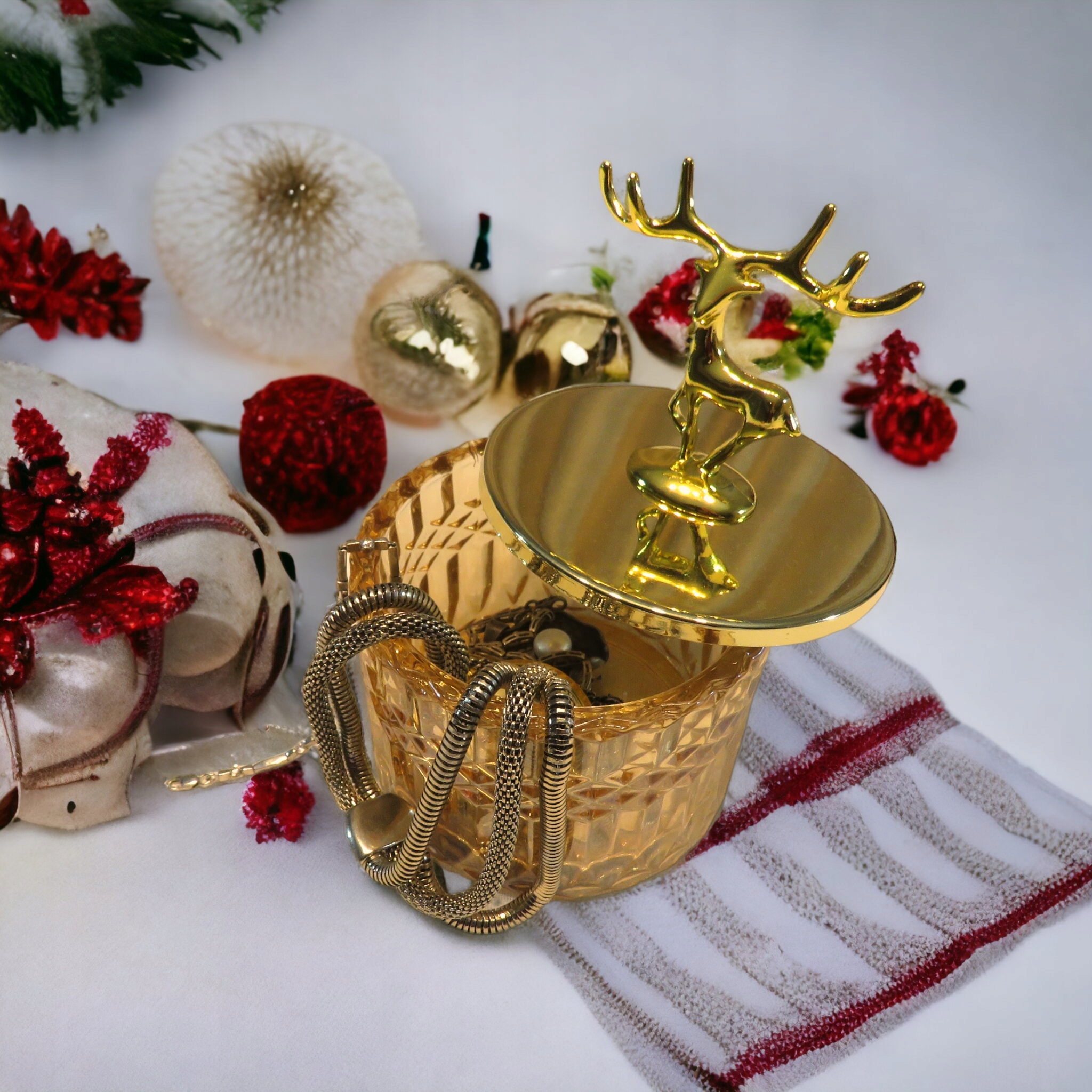 ŚWIECZNIK SZKLANY GLAMOUR OSŁONKA NA ŚWIECE POJEMNIK DEKORACYJNY Z POKRYWKĄ Wysokość produktu 13.5 cm