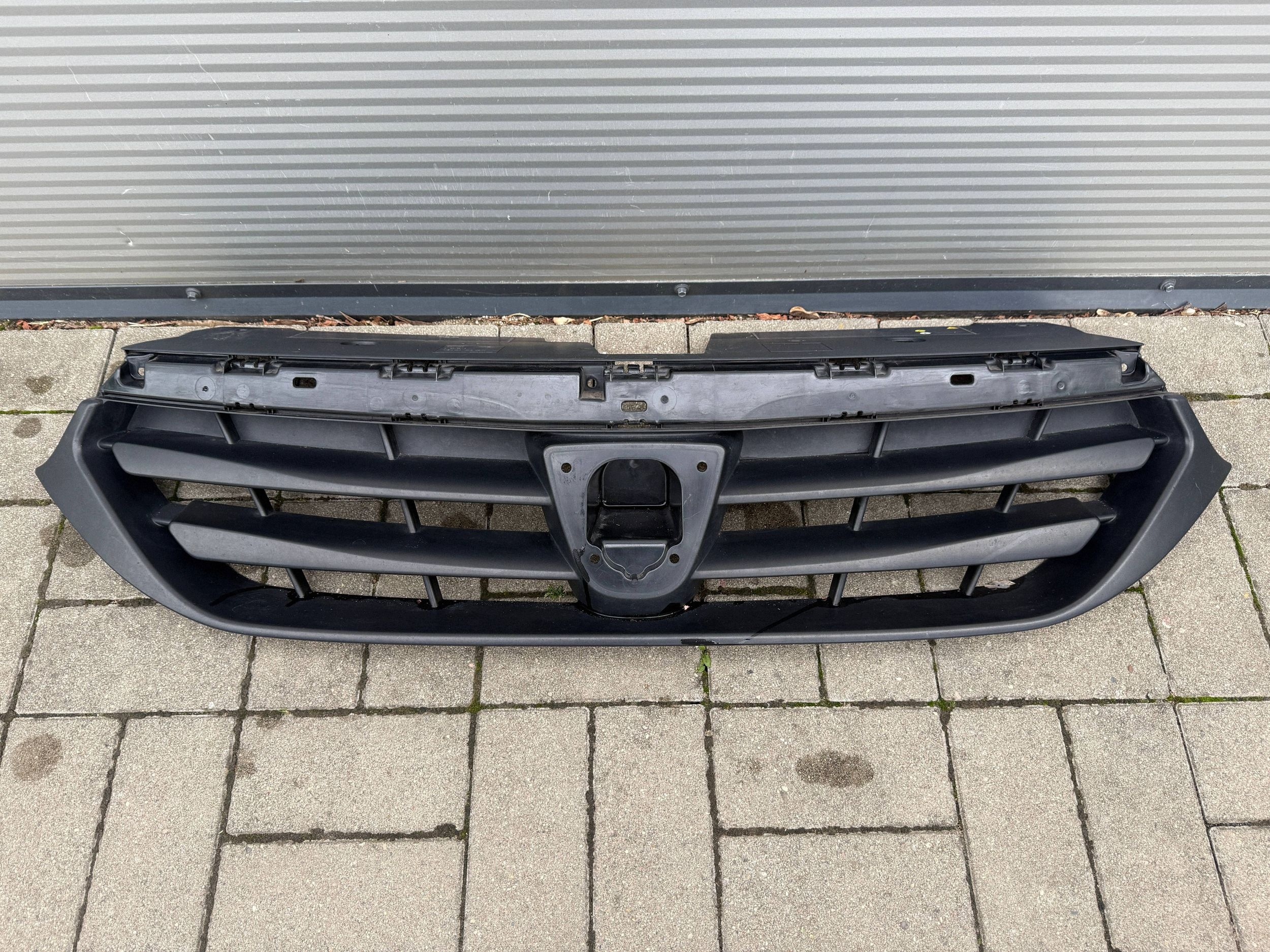 Dacia Lodgy 12- front PREKLADgrill front front