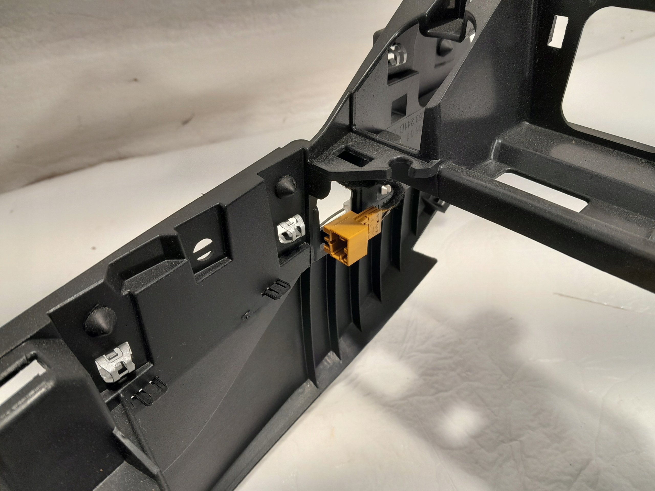 AUDI A4 B9 LIFT TUNEL central armrest leather 8W0864283B