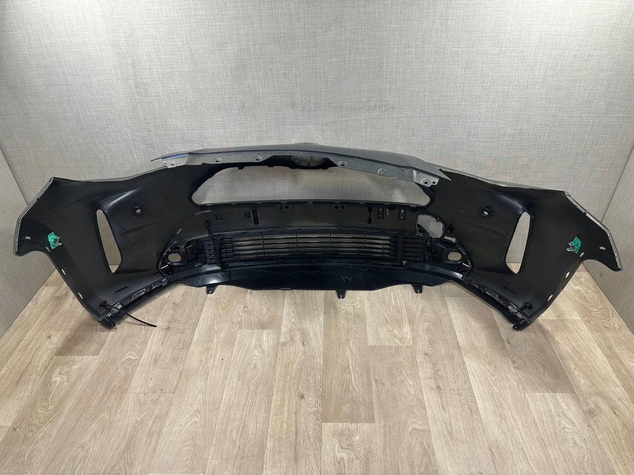 TOYOTA YARIS CROSS ADVENTURE 2020-> bumper grid front 52119-0DC20