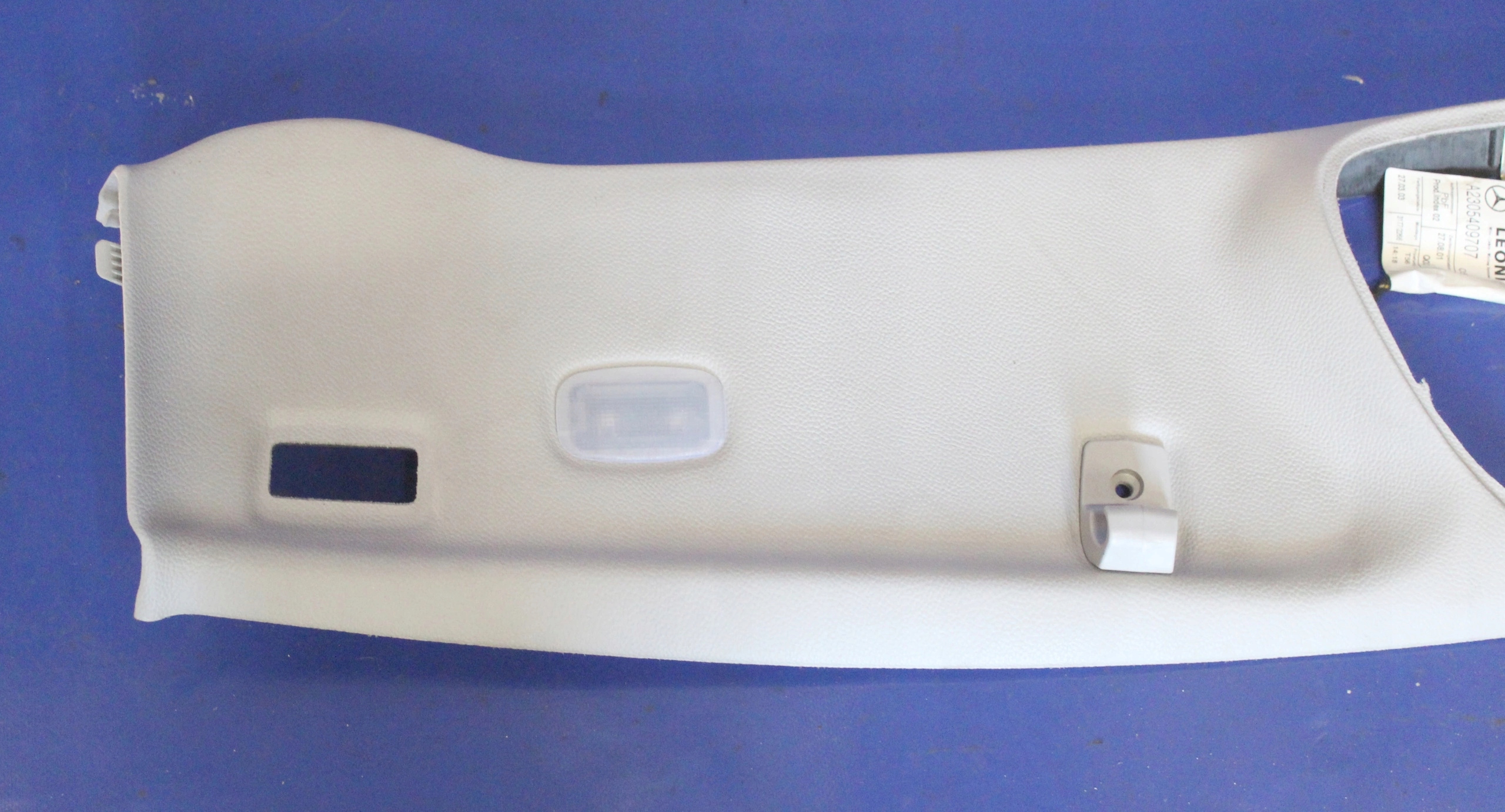 OSŁONA PODSUFITKI MERCEDES SL R230 A2305409707 Stan opakowania zastępcze