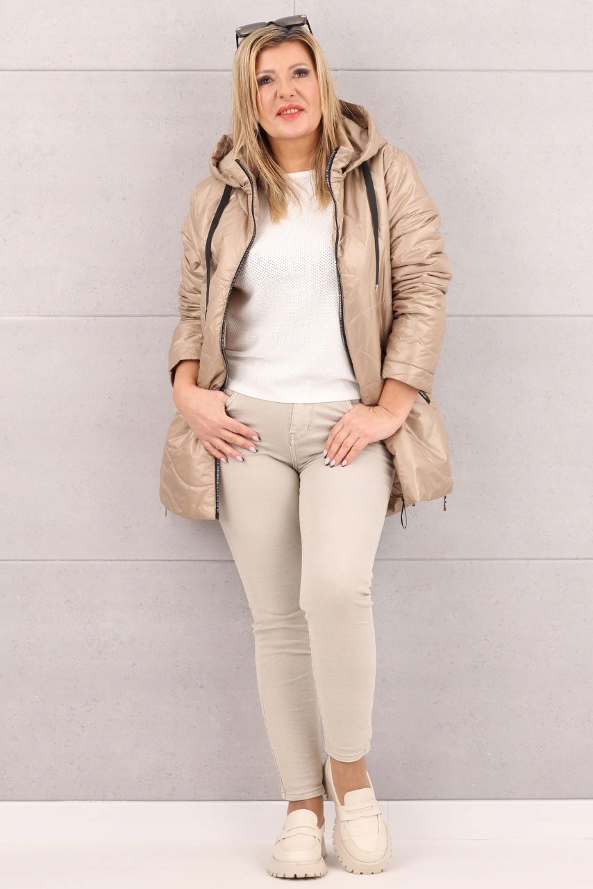 PIKOWANA KURTKA DAMSKA LEKKA PRZEJŚCIOWA Z KAPTUREM DUŻE ROZMIARY Rozmiar 44