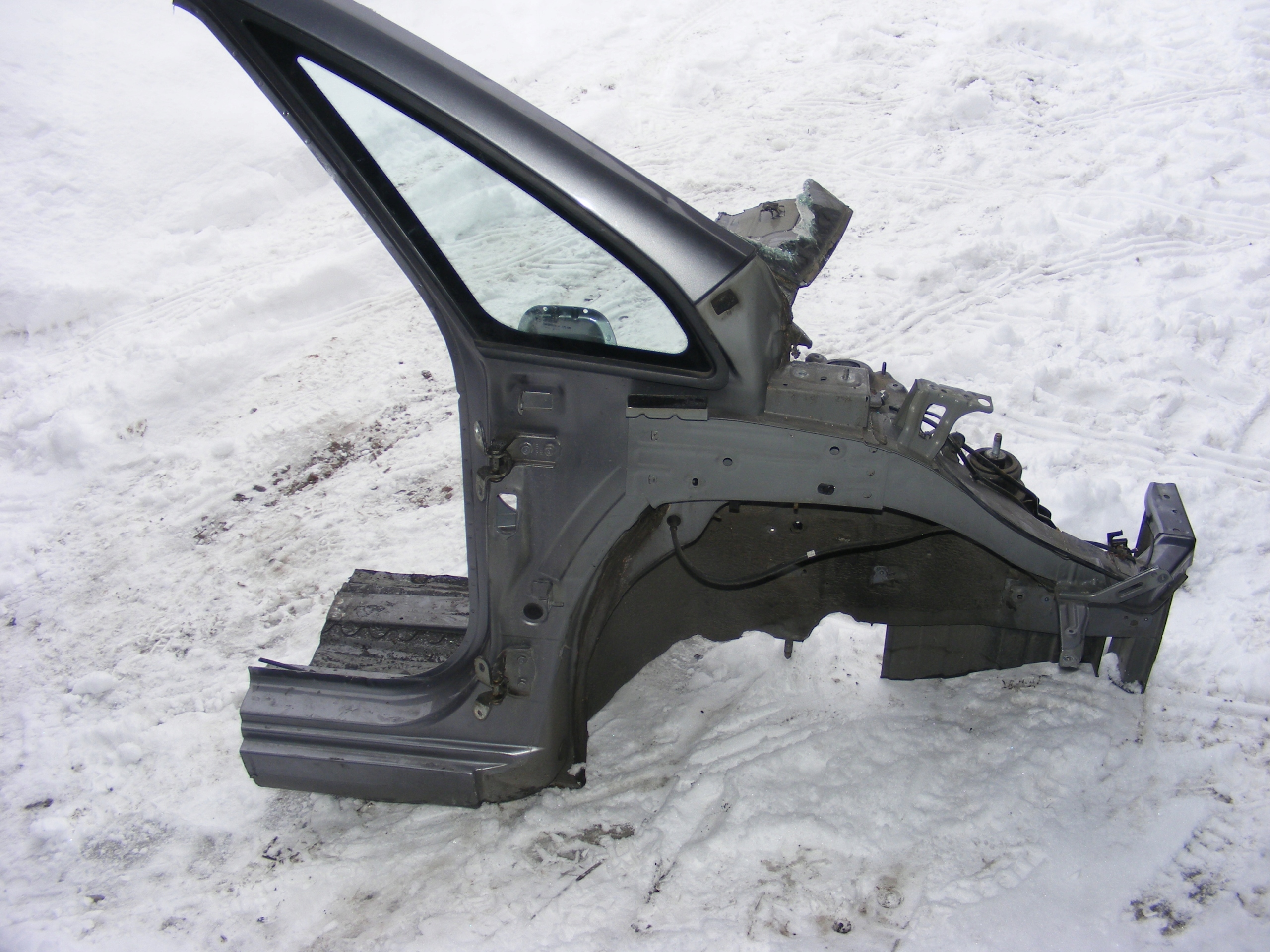 HYUNDAI IX20 ЧЕТВЕРТЬ ПРАВОГО ЛОНЖЕРОНА ФАРТУК 10-