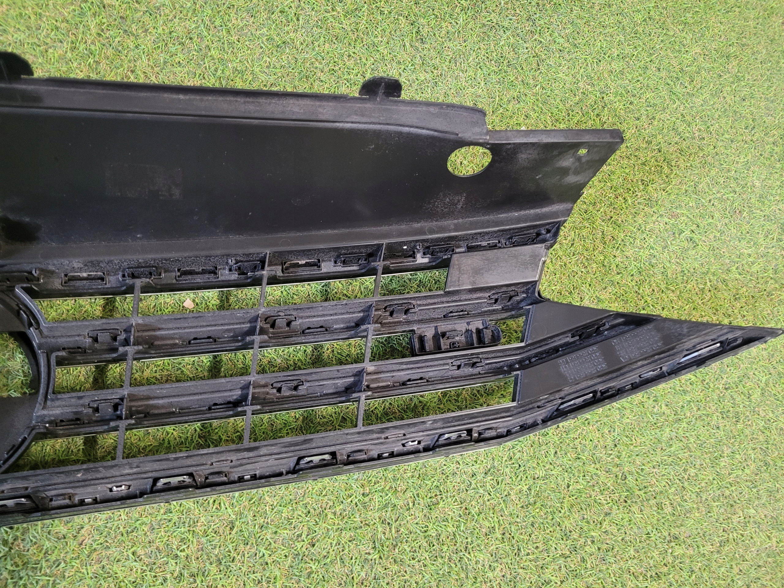 VW Passat B8 Kühlergrill FRONTGRILL Kühlergitter - Thumbnail 5