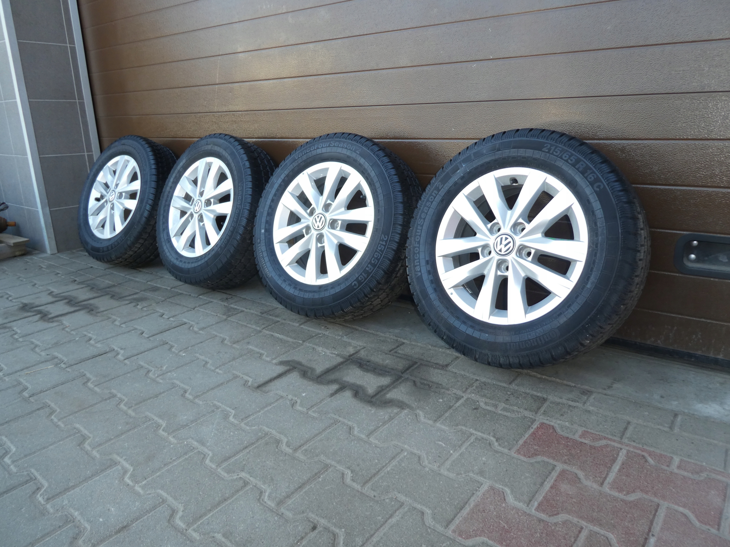 discs aluminium disc VW T6 R16 7E0601025N