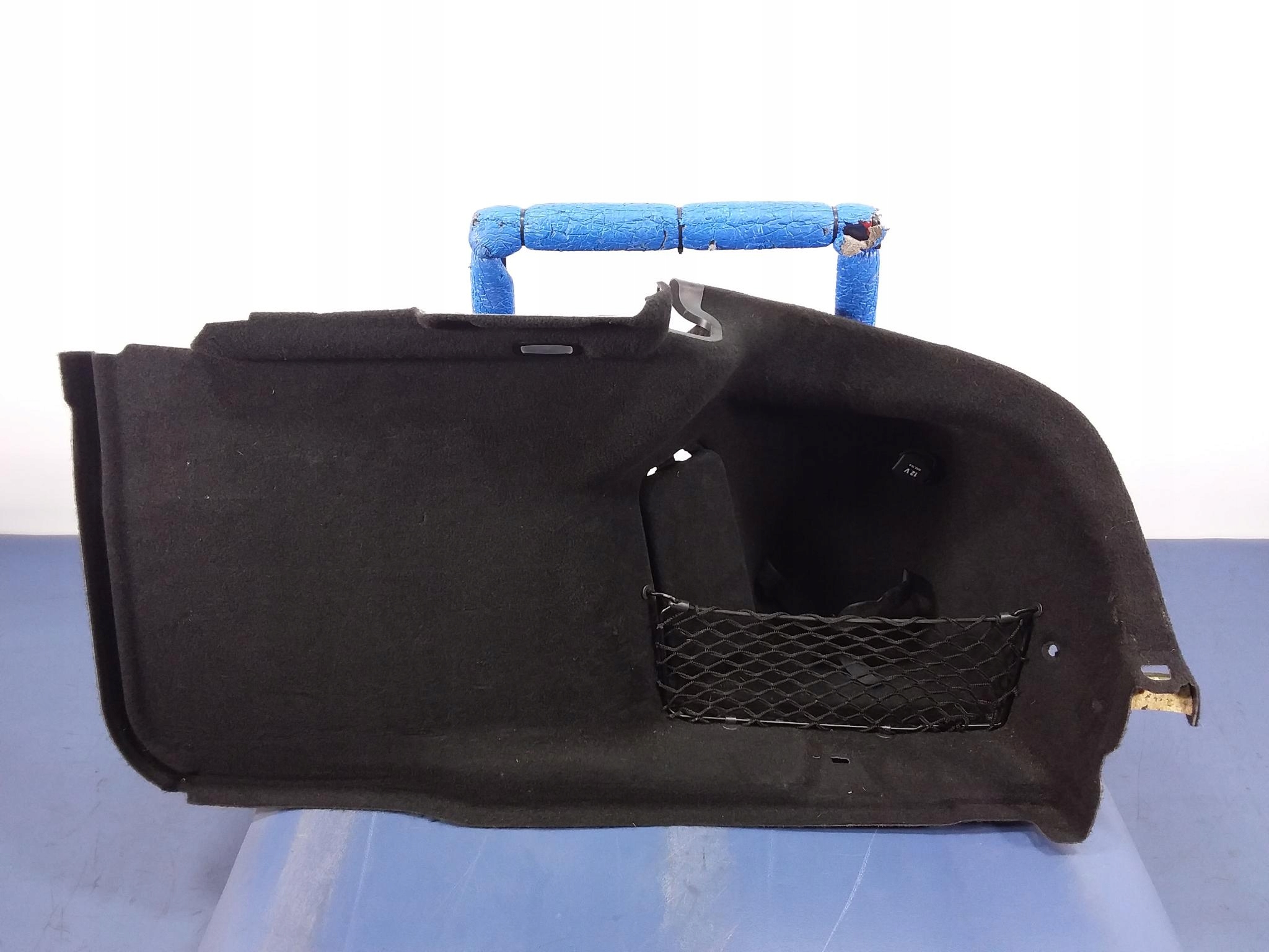 MERCEDES S W222 TAPICERKA BOCZEK BAGAŻNIKA PRAWY