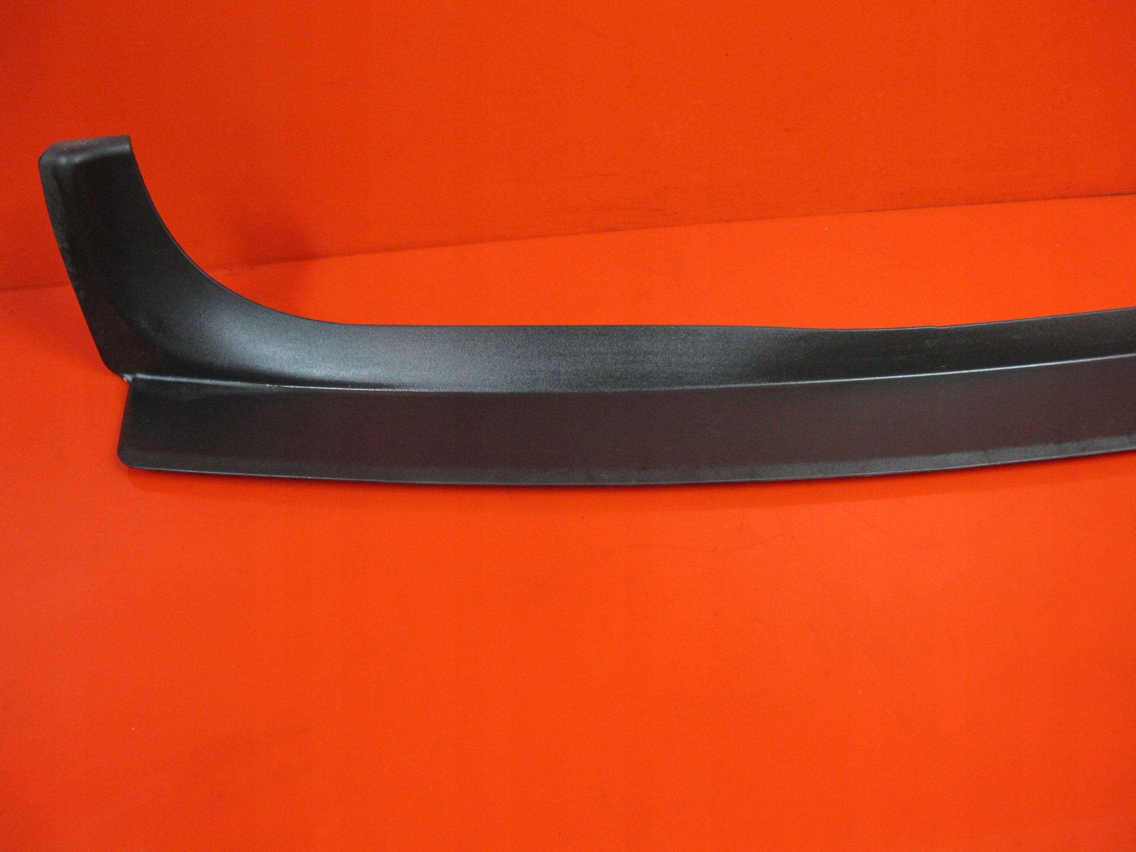BMW X3 E83 moulding cover KRAWEDZI WNEKI boot