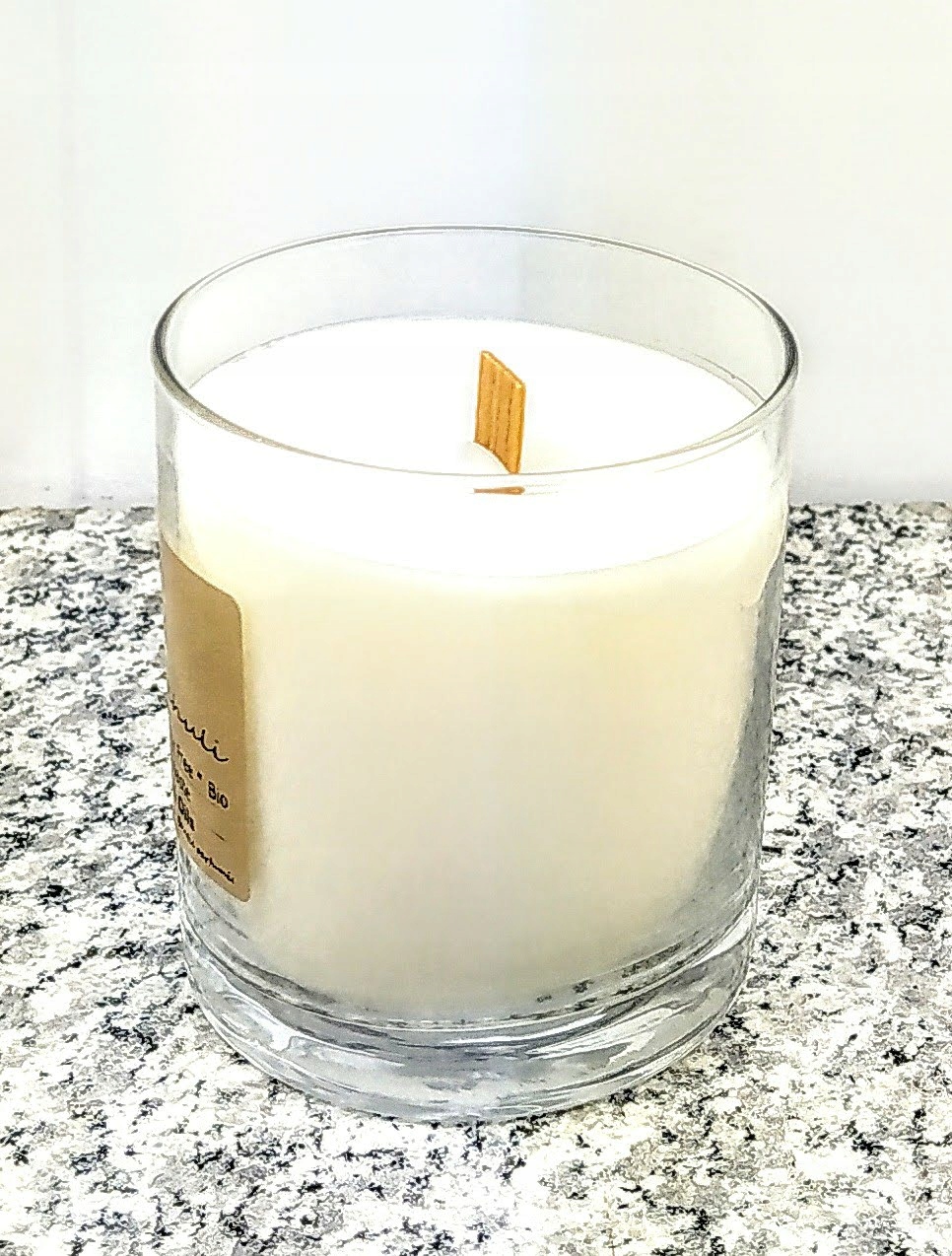 Paulo Santo - świeca sojowa zapachowa w szkle Kod produktu świeca zapachowa sojowa 180 ml
