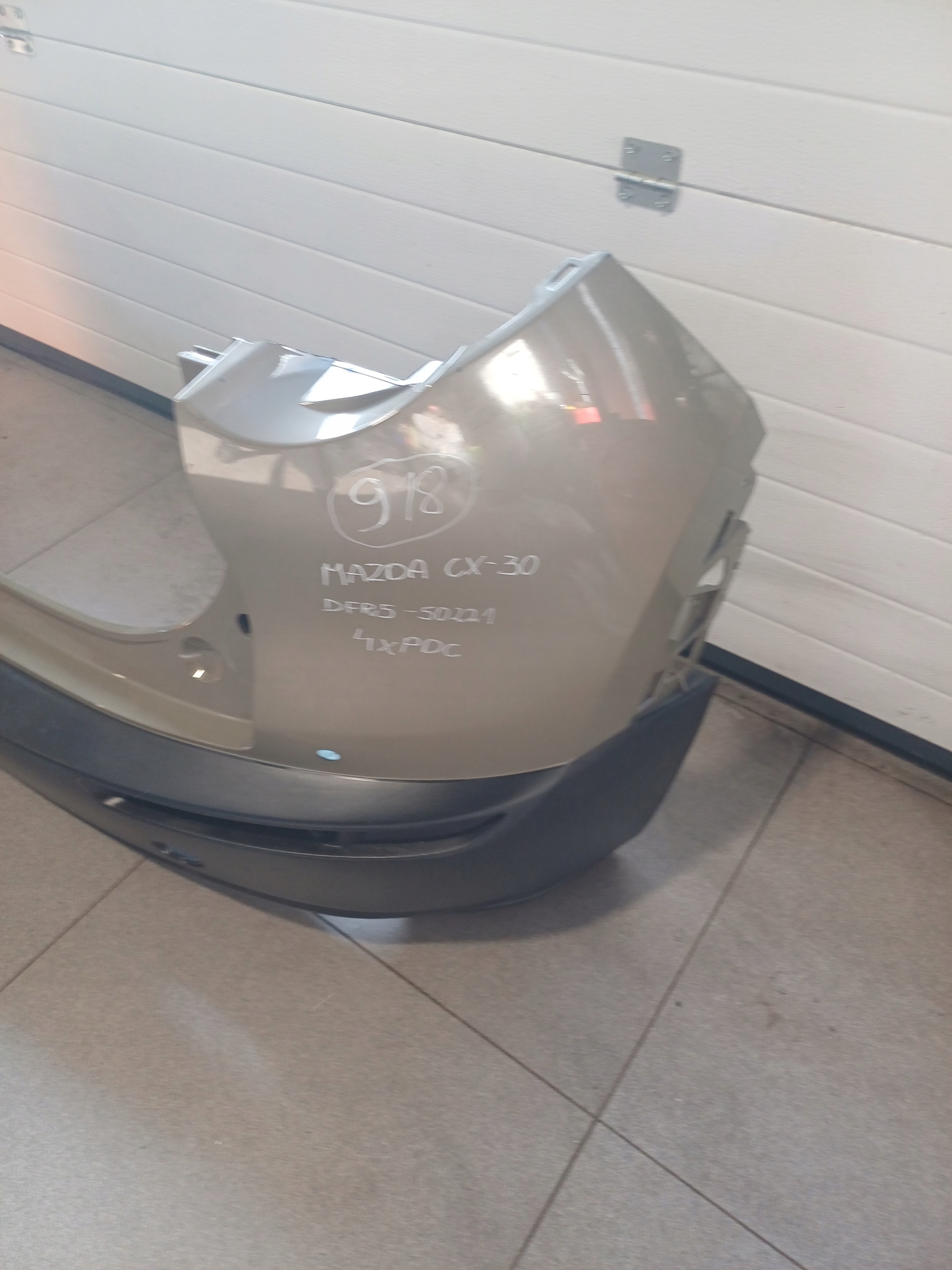 bumper rear part rear MAZDA CX 30 DFR5-50221 4 X PDC