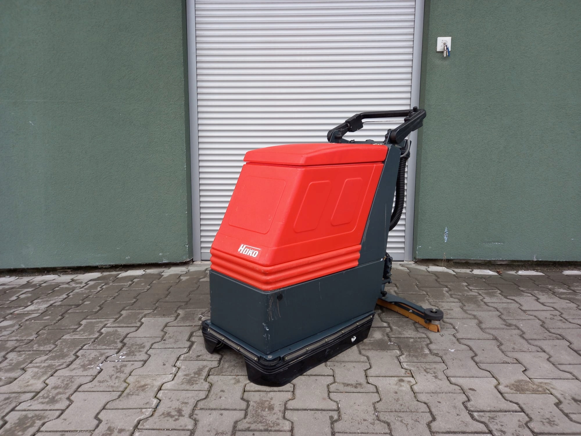 Profesjonalna szorowarka HAKO B 430 b/t