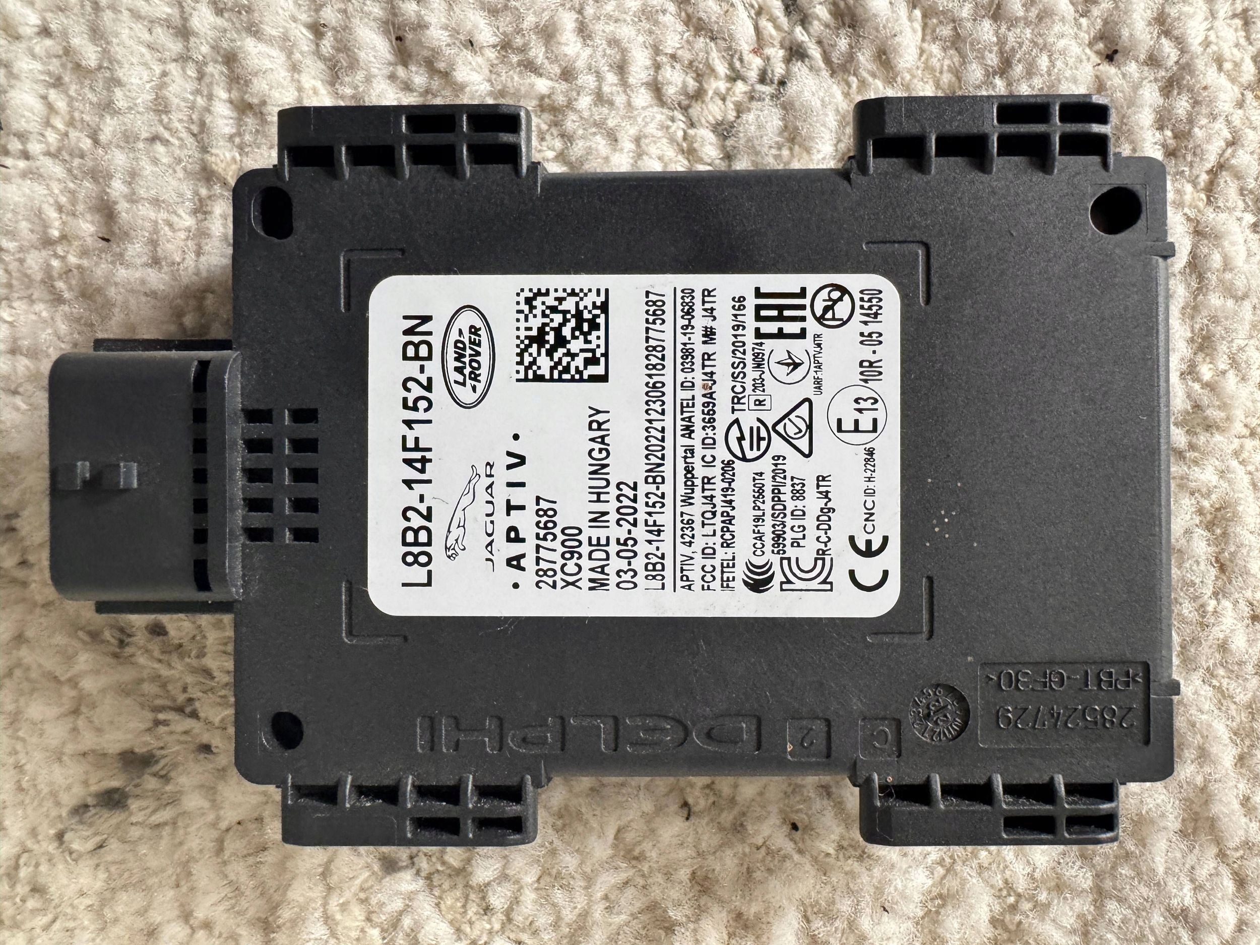 LAND ROVER Defender L663 / Датчик скорости L8B2-14F152-BN