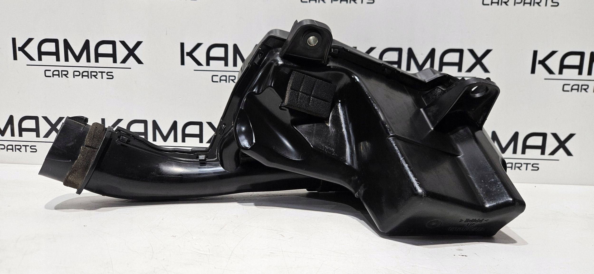 Rezonator intake front Toyota Auris E180 177500T010