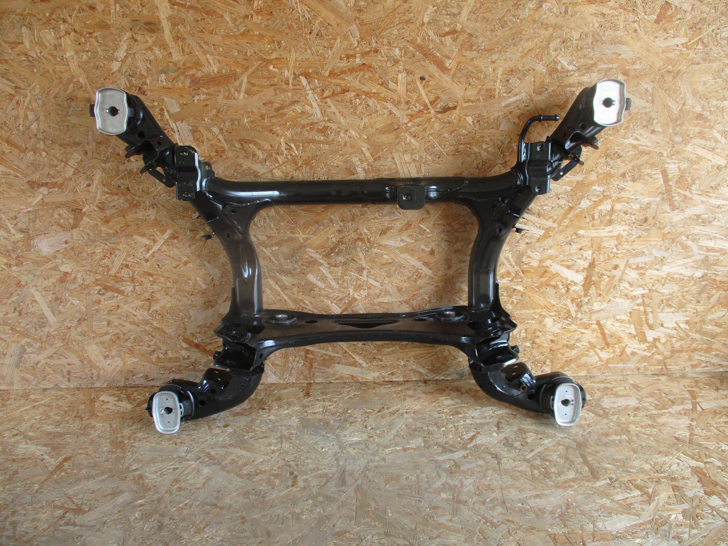 KOŁYSKA SANKI TYŁ TYLNE AUDI Q7 4M0