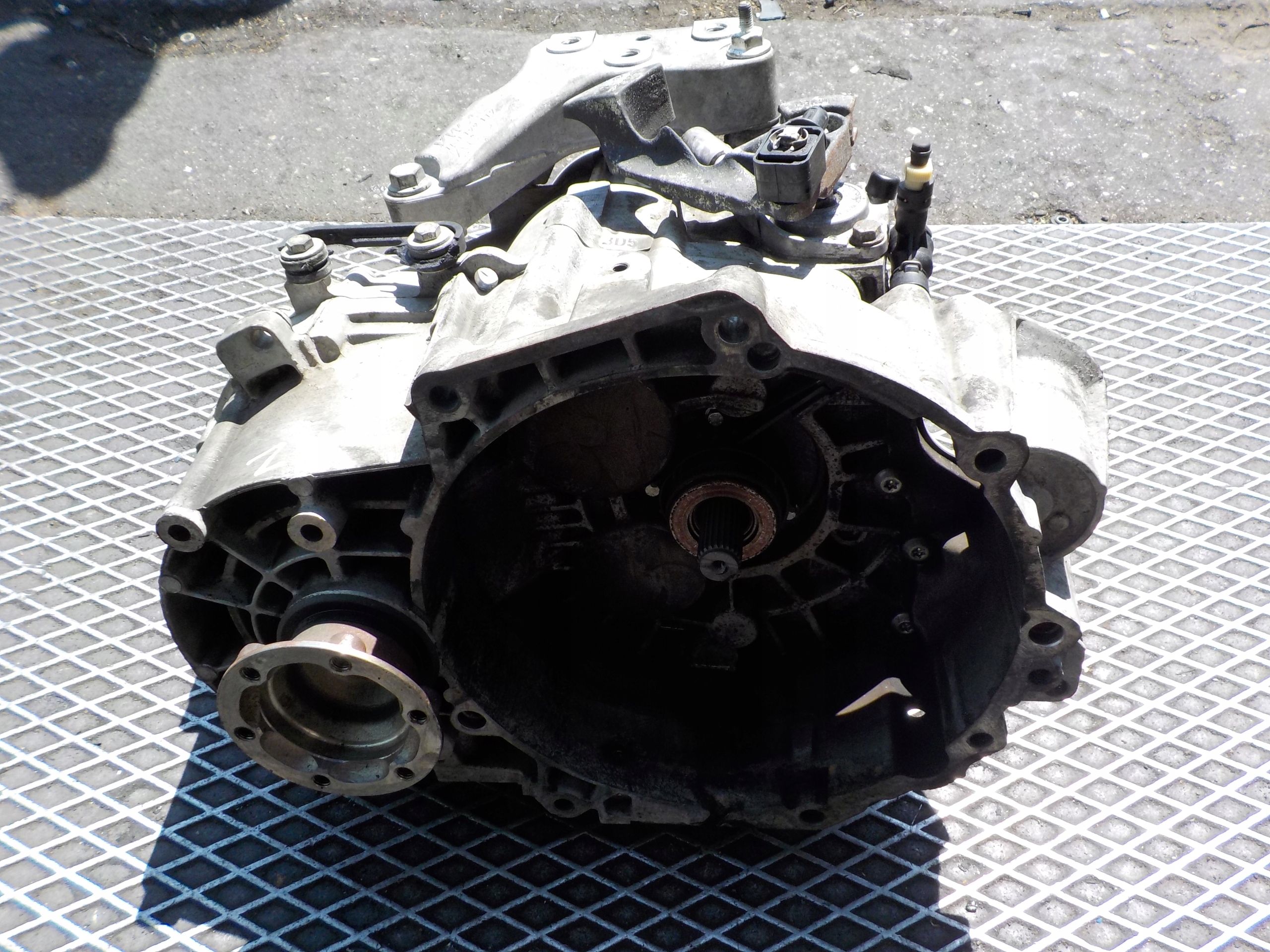 VOLKSWAGEN PASSAT B6 2.0 TDI CAMBIO KXZ