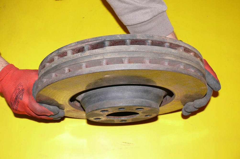 discs brake front 347/30mm AUDI A6 C6 3.2 FSI 255KM AUK BKH QD2500HC