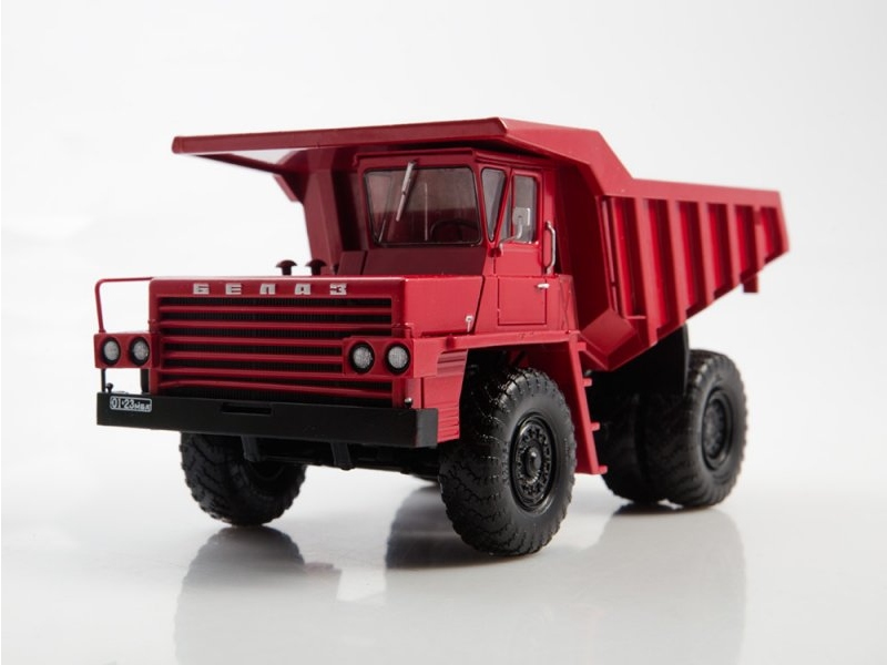 BelAZ-540 červená 1:43 Speciální vydání DeAgostni