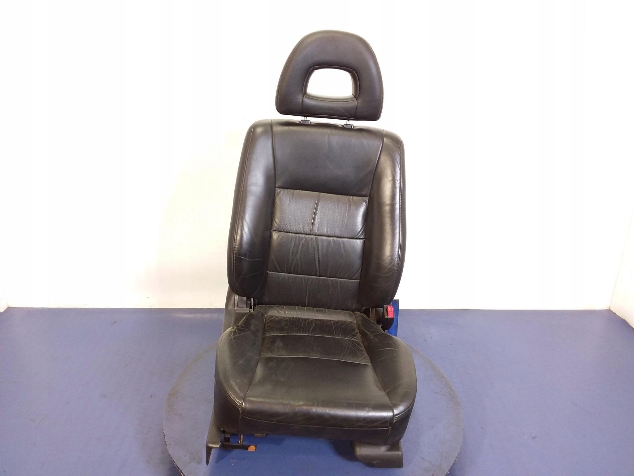 MITSUBISHI PAJERO III ПОЗАШЛЯХОВИК 5 ДВЕРЕЙ ПАСАЖИРСЬКЕ СИДІННЯ