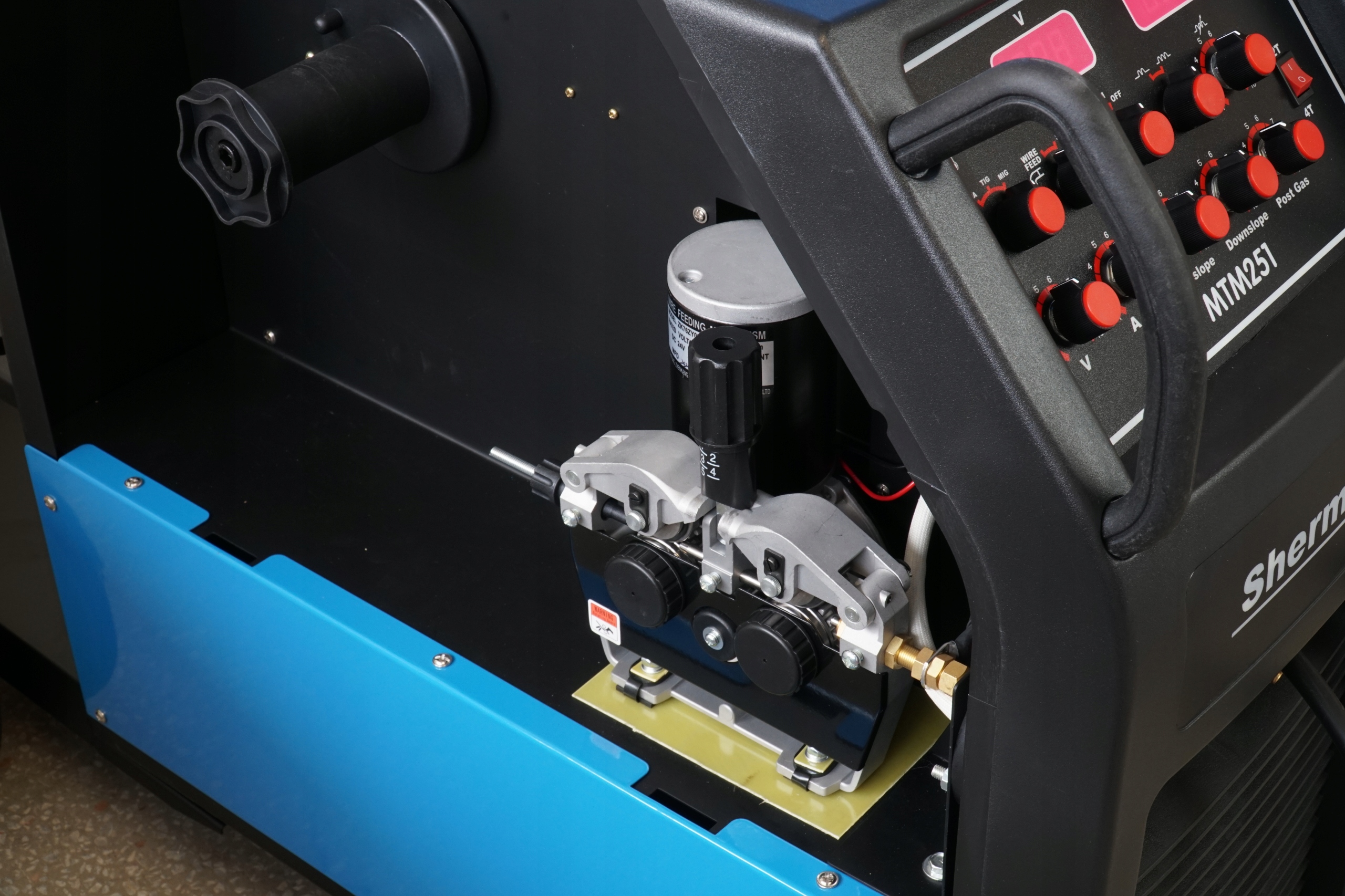 Spawarka inwertorowa MIGOMAT MIG TIG SHERMAN 251 Marka Sherman