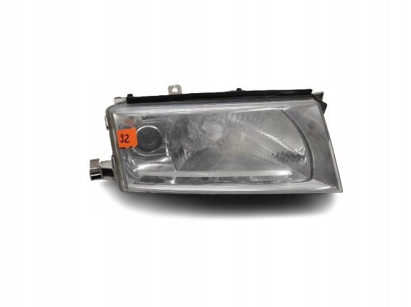 SKODA OCTAVIA 1 I LIFT 00- LAMPA PRAWA PRZÓD 1U1941016E - CAŁA