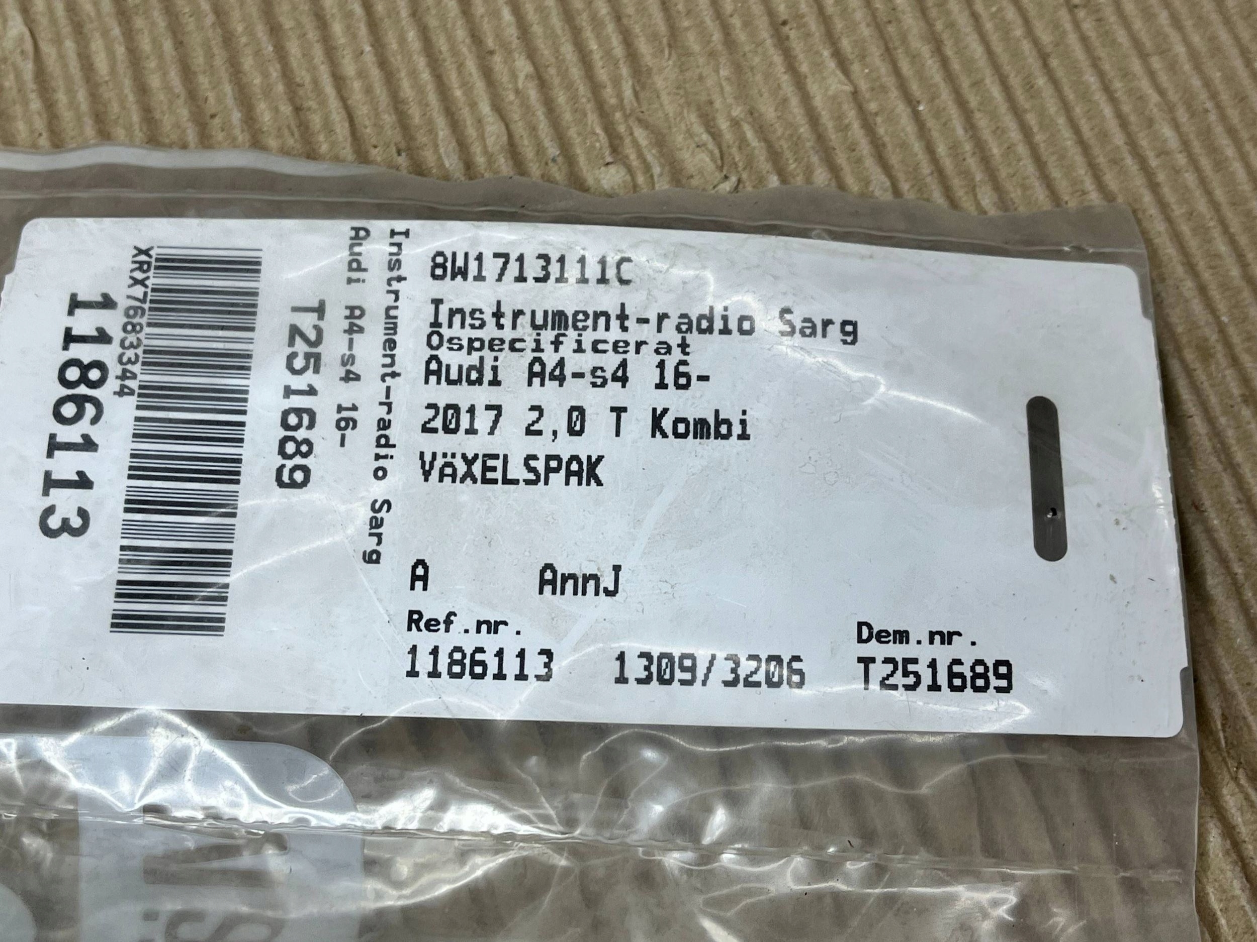 RAHMEN schalthebel Audi A4 S4 B9 8W1713111C