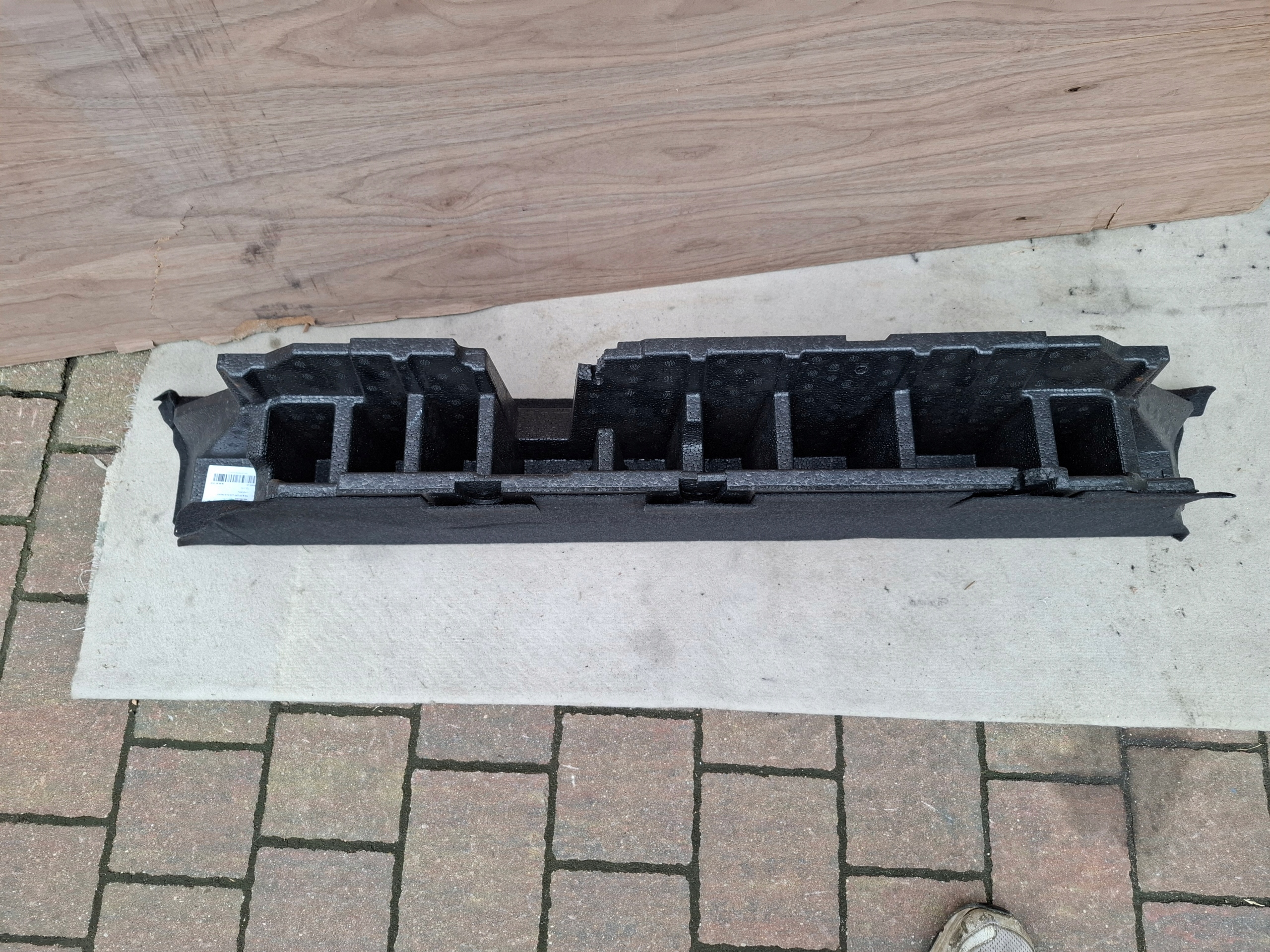 WKLAD floor polystirene boot QASHQAI III J12