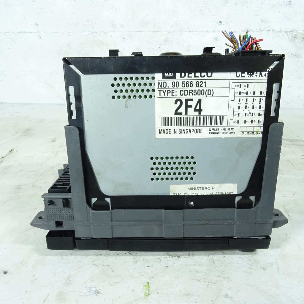 OPEL VECTRA B RADIO 90566821
