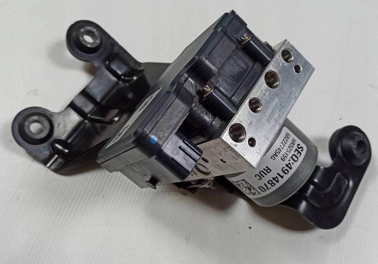 pumpe bedienteil modul ABS Chrysler Pacifica 2016 +