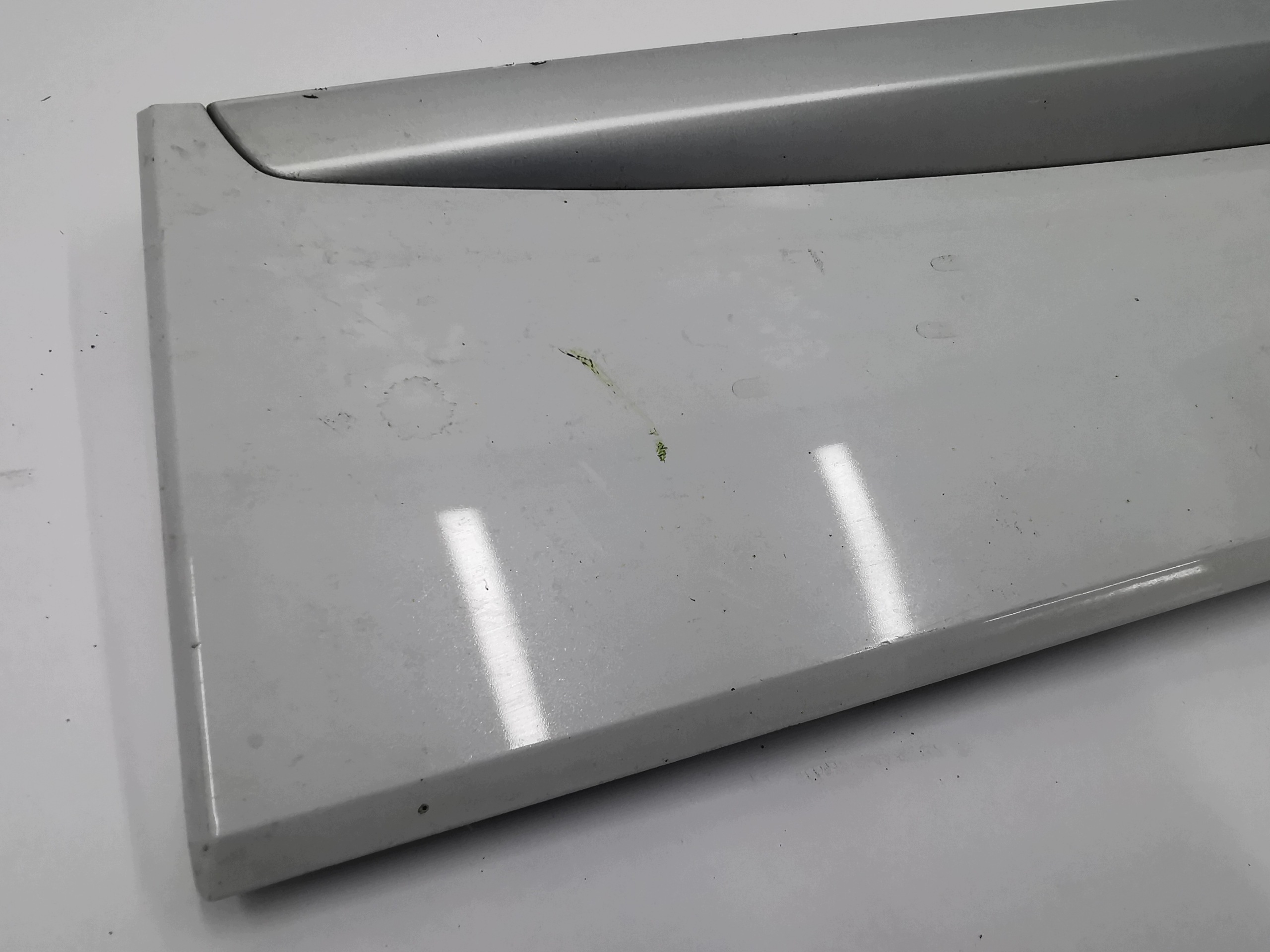 moulding door right front SEAT ATECA LA7W