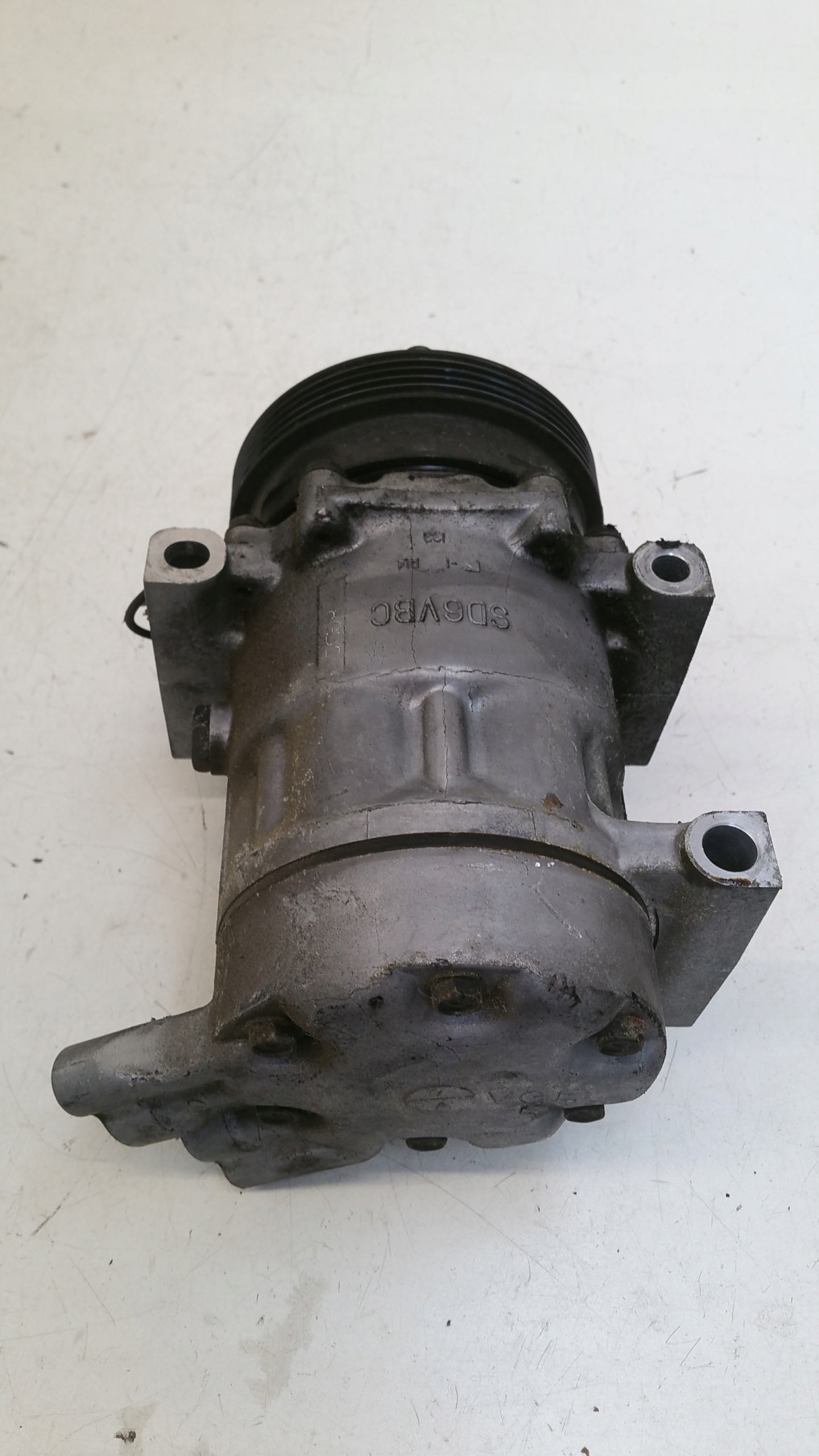 air conditioning compressor 7700115830 Renault Kangoo