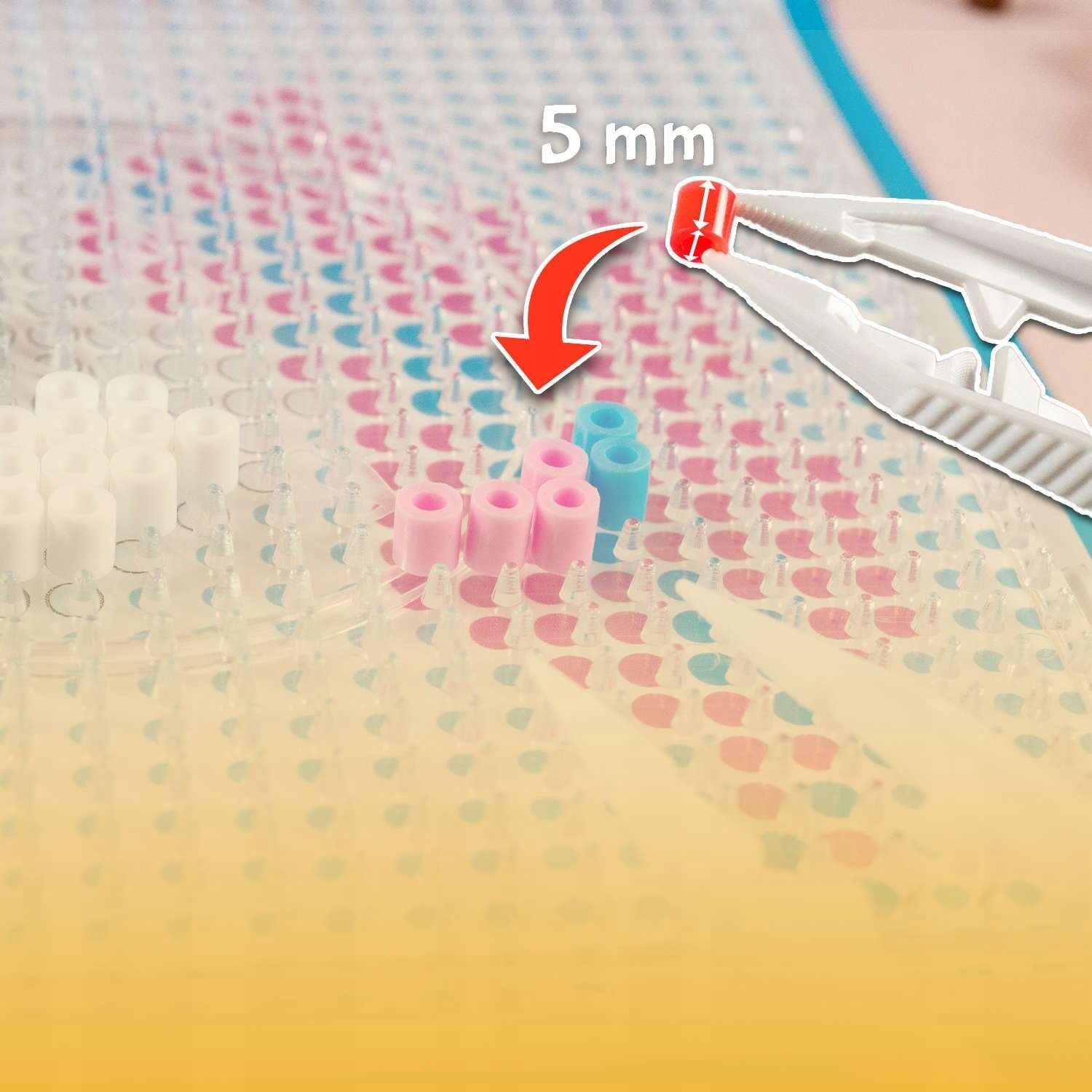 Koraliki do prasowania 5000 szt BROKATOWE Rozmiar Midi 5mm SŁOIK Rodzaj prasowanki