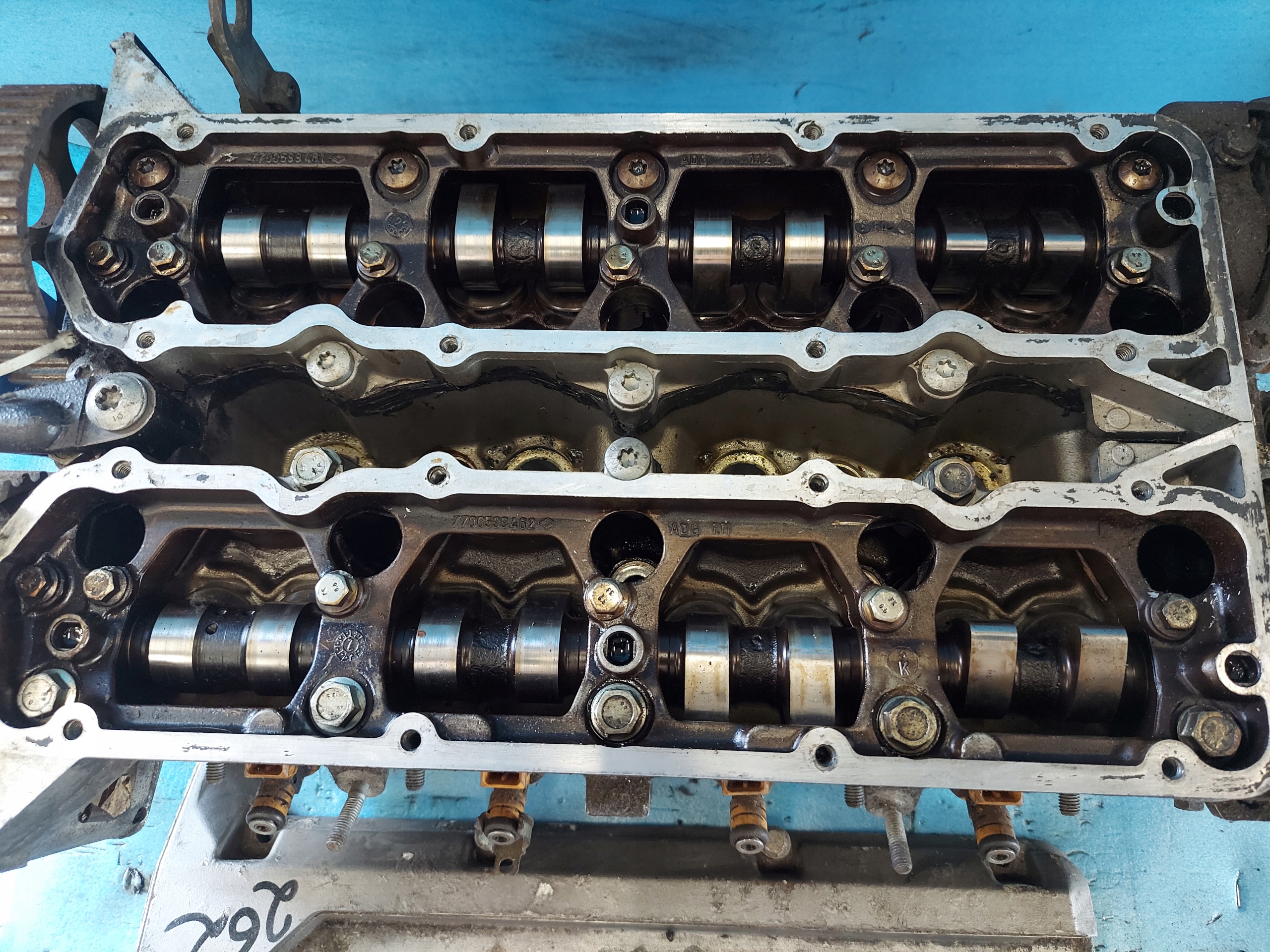 TESTATA CLIO e BACCARA 1.8 16V F7PE7