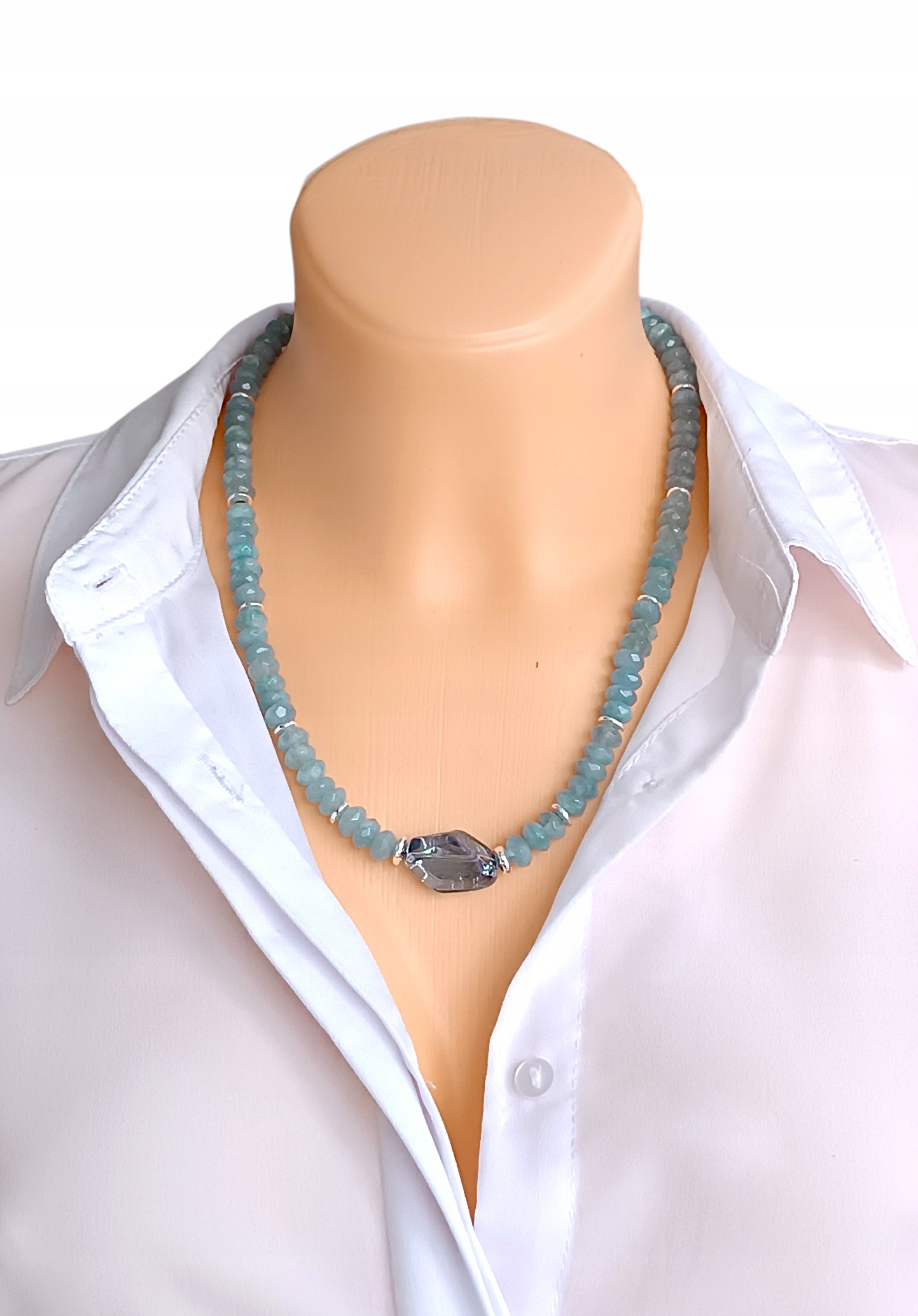 Elegantní modrý náhrdelník Křišťál Horský Křemen Hematit 48 cm ocel