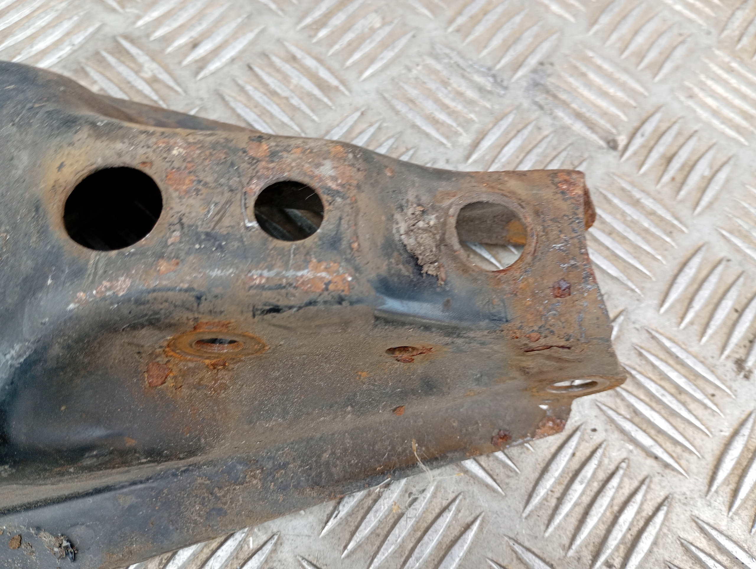MERCEDES W203 Querlenker heck links oder rechts