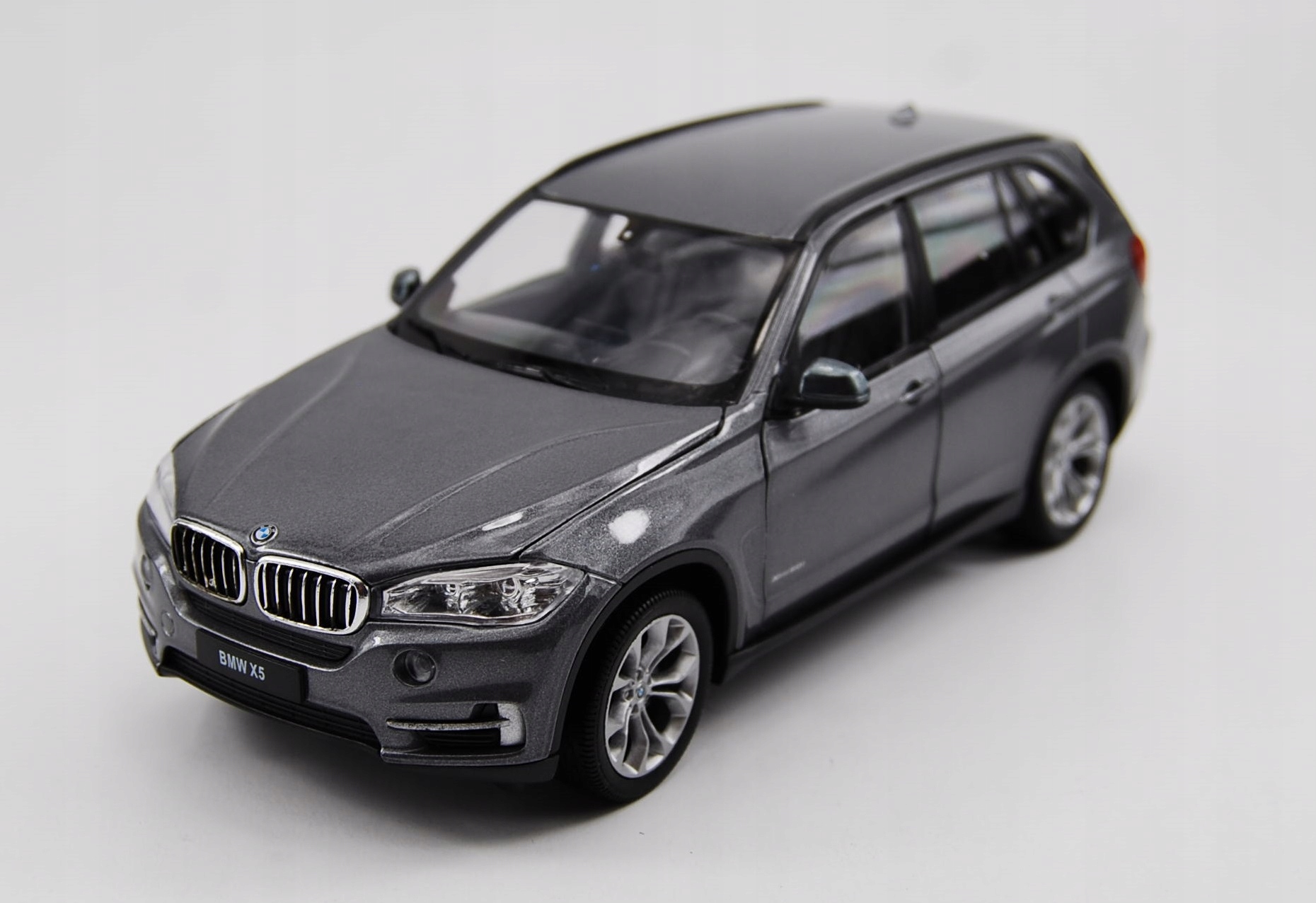Welly Bmw X5 F15 Stříbrná 1:24 Nový Kovový Model