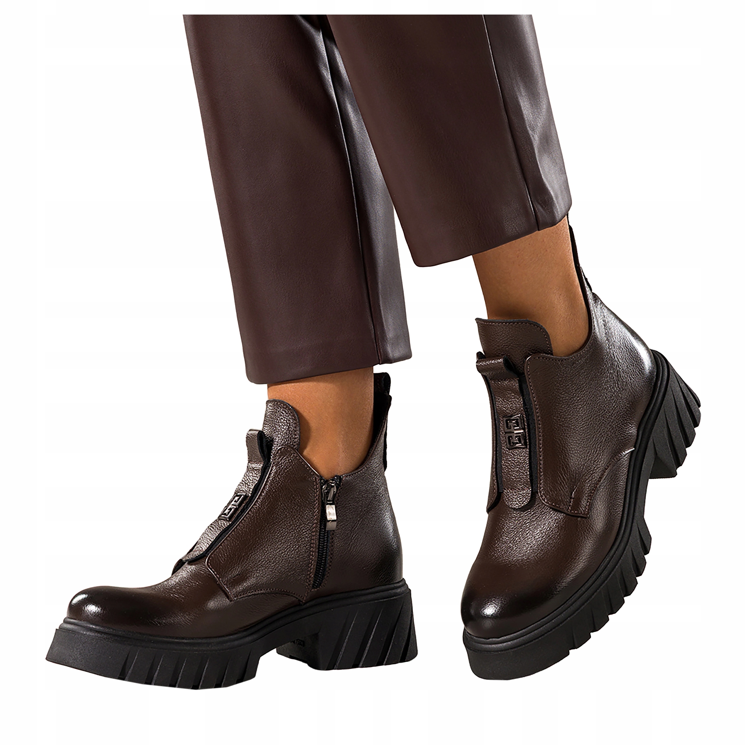 Kotníkové Boty Čokoládové Kožené Dámské Pohodlné Platforma Vystřižený Svršek vel. 39