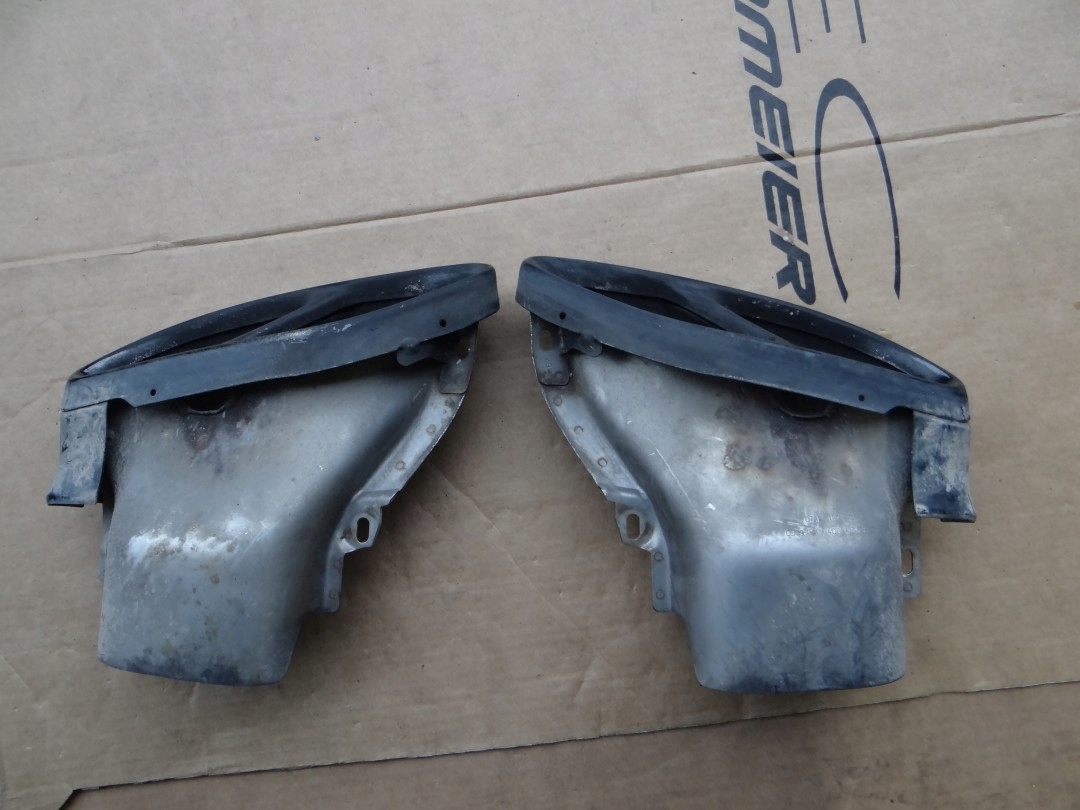 Наконечник вихлопної труби лівий a2924900300 AMG GLE63