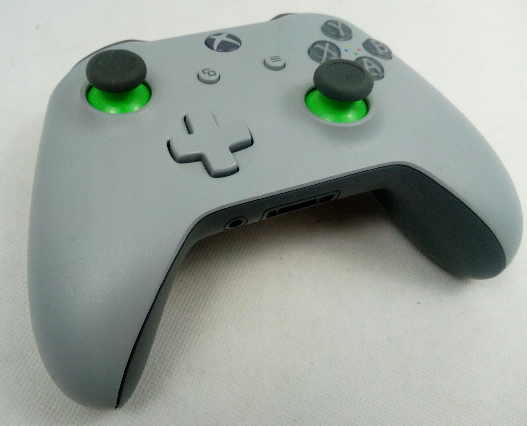 ORYGINALNY BEZPRZEWODOWY PAD XBOX ONE S X SERIES X S PC SZARY ZIELONY XONE Pochodzenie oryginał