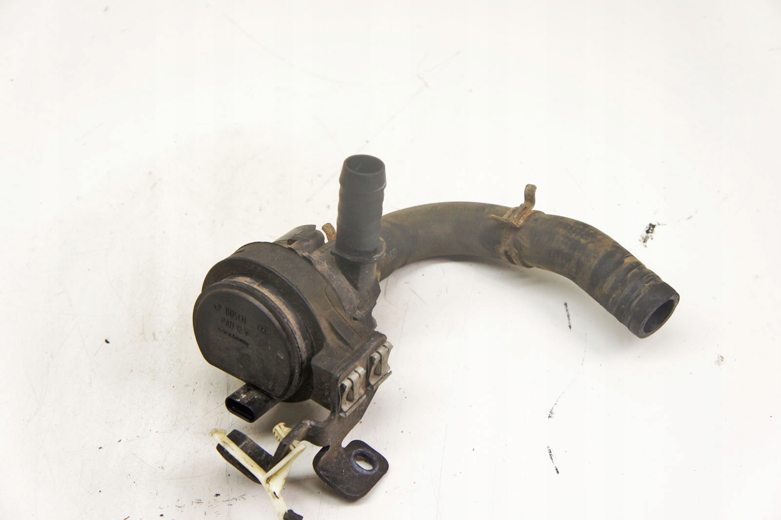 Mk357 Ford Focus mk4 1.5 d циркуляційний водяний насос