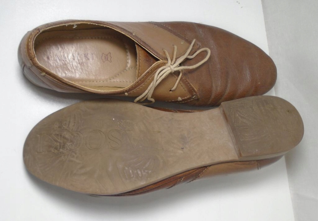 LASOCKI półbuty rozm. 37 Rozmiar 37