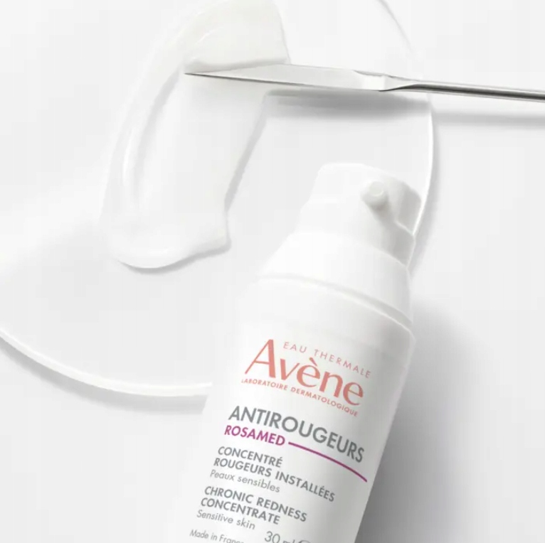 AVENE ANTIROUGEURS ROSAMED Koncentrat na zaczerwienienia skóry 30 ml Opakowanie butelka z pompką