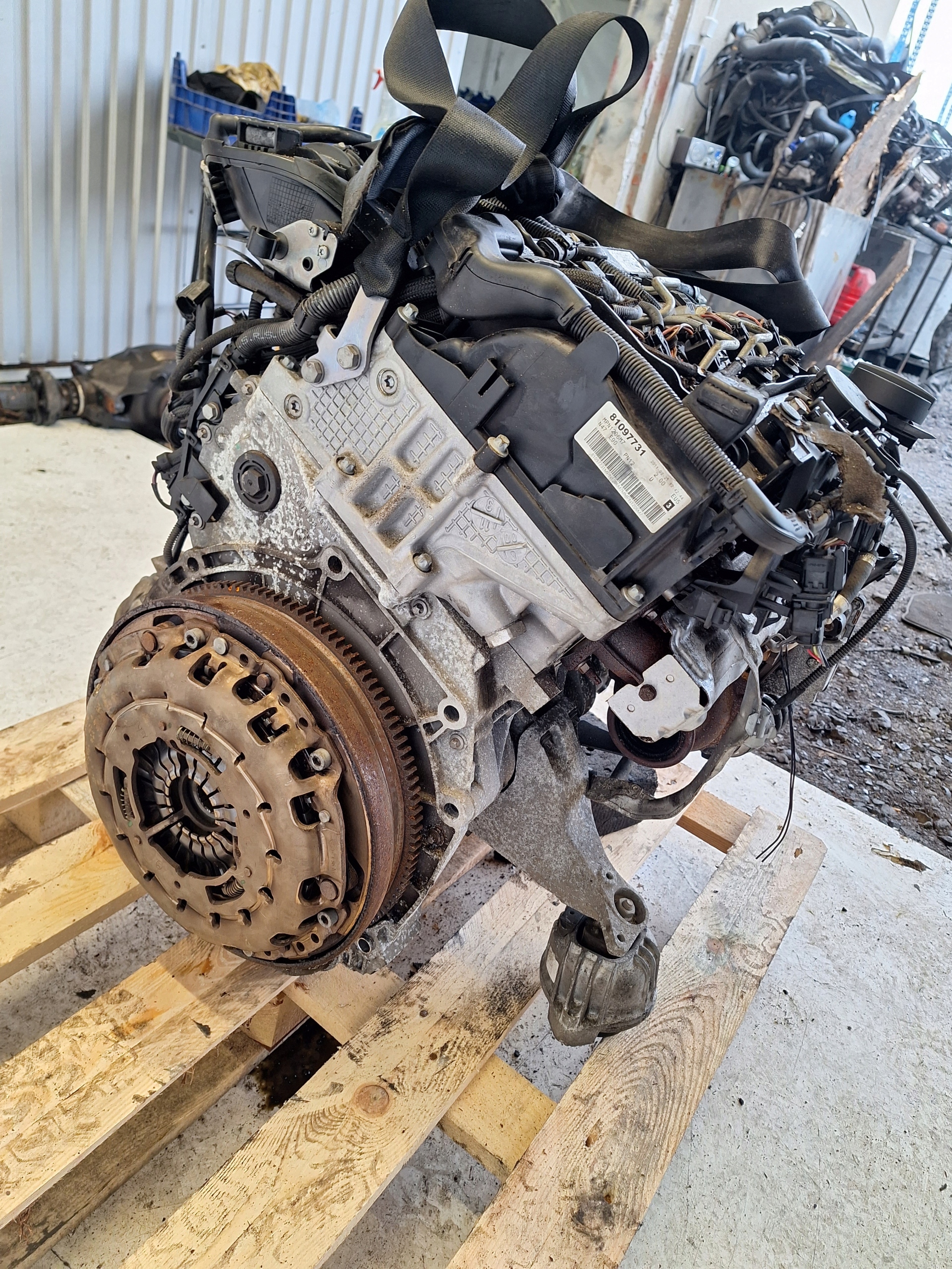BMW 3 E90 E91 LCI 08-12 engine N47D20C EURO 4